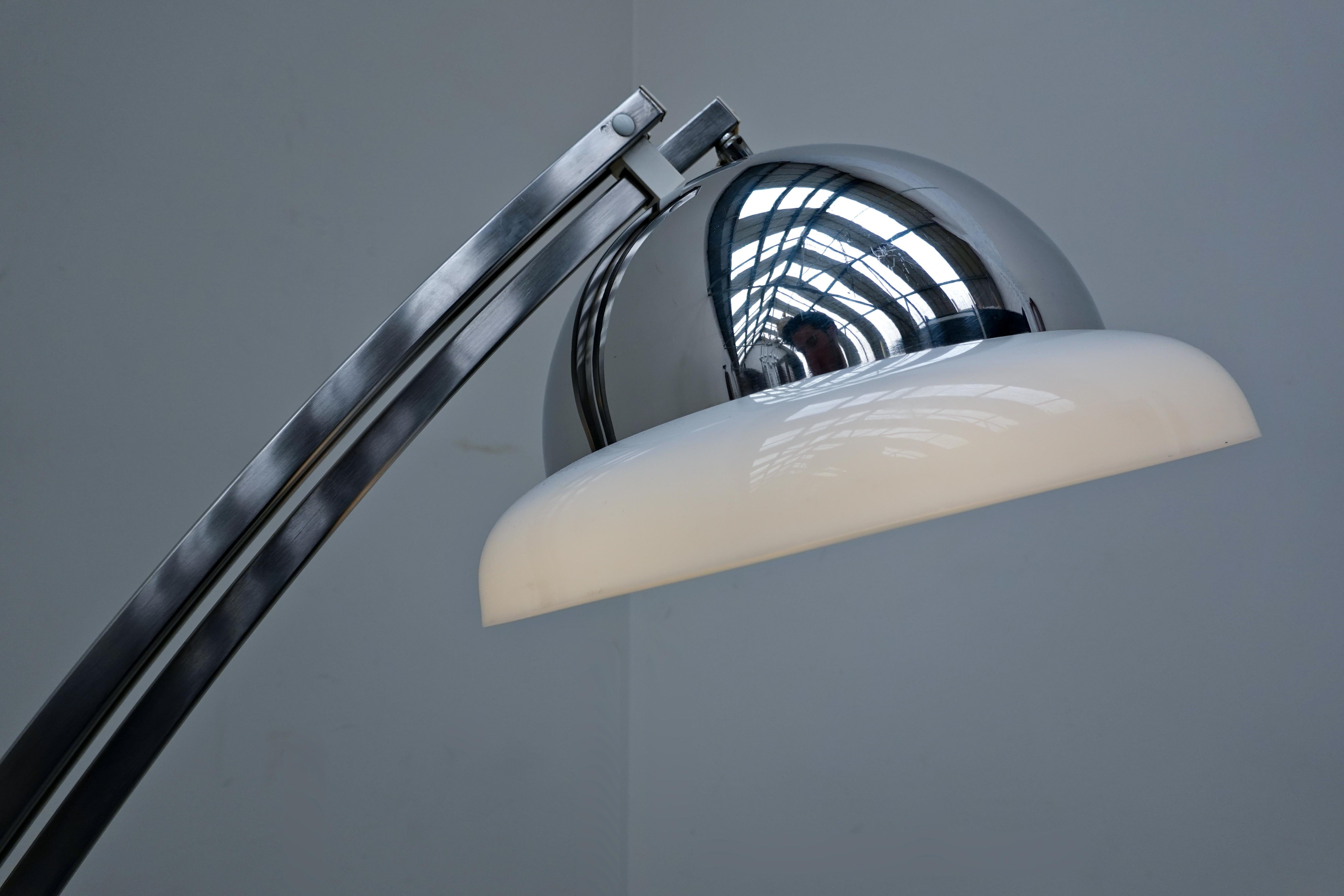 Mid-Century Modern Italian Adjustable Arc Floor Lamp by Goffredo Reggiani, 1960s For Sale 8