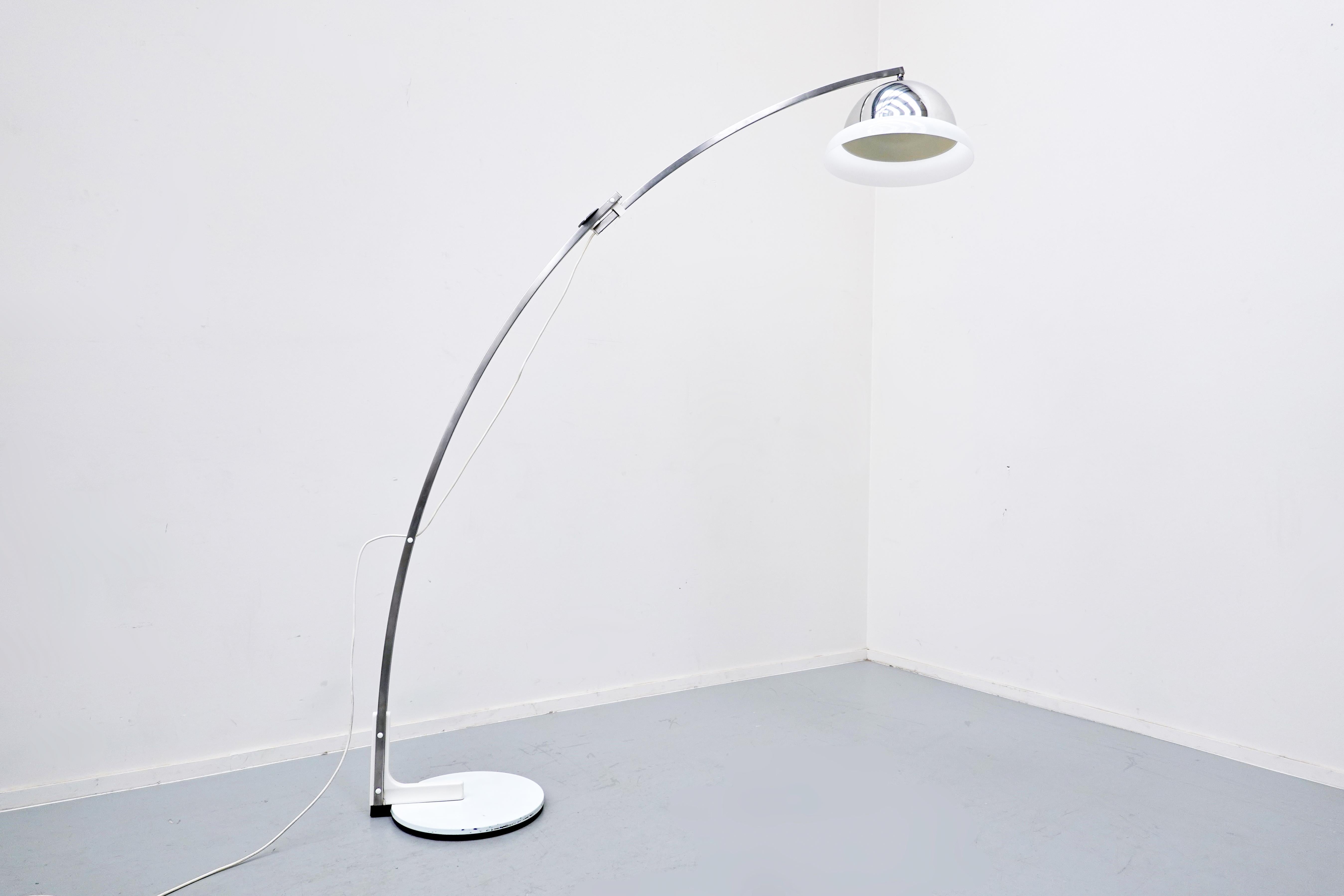 Mid-Century Modern Italian Adjustable Arc Floor Lamp by Goffredo Reggiani, 1960s For Sale 1
