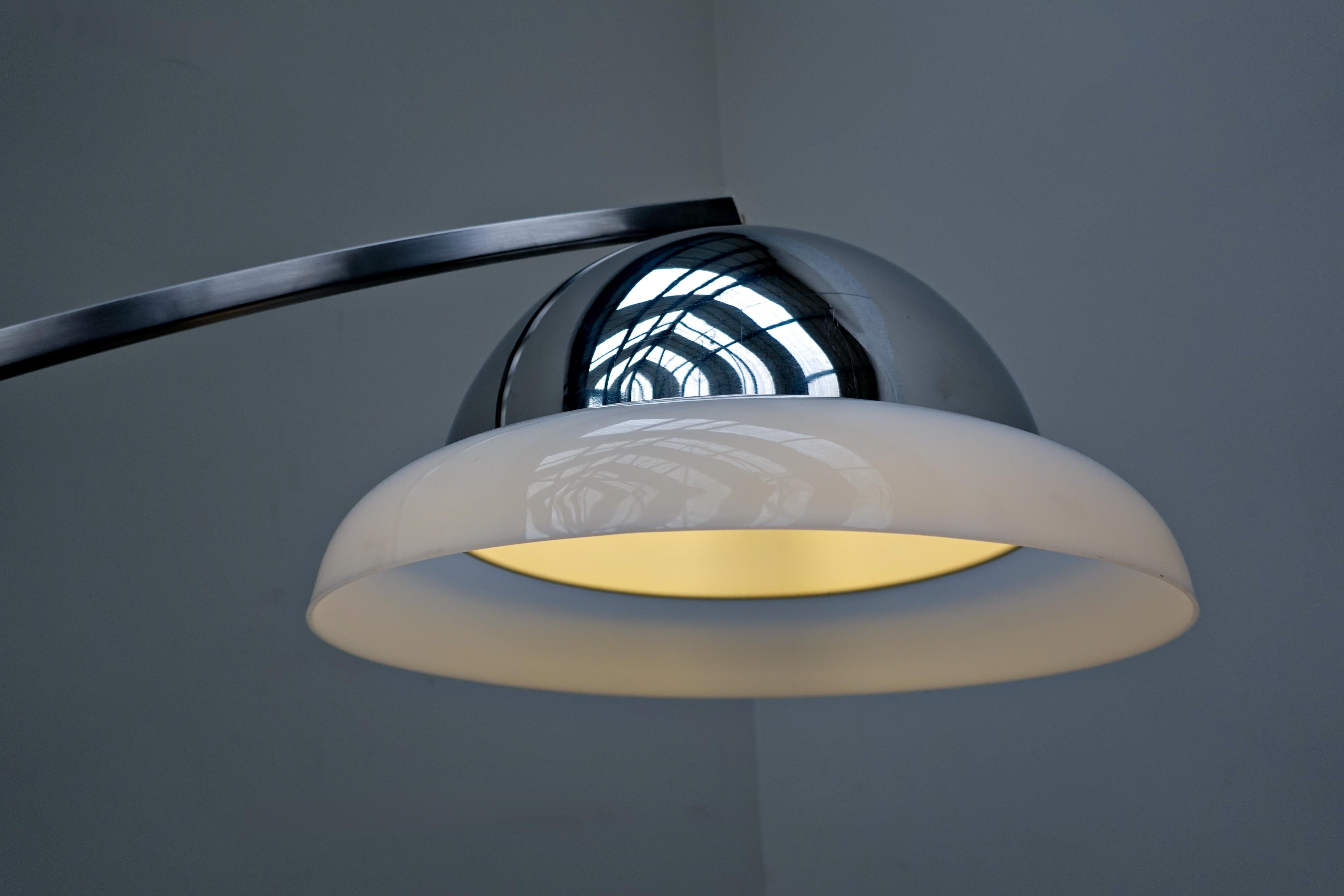 Mid-Century Modern Italian Adjustable Arc Floor Lamp by Goffredo Reggiani, 1960s For Sale 3