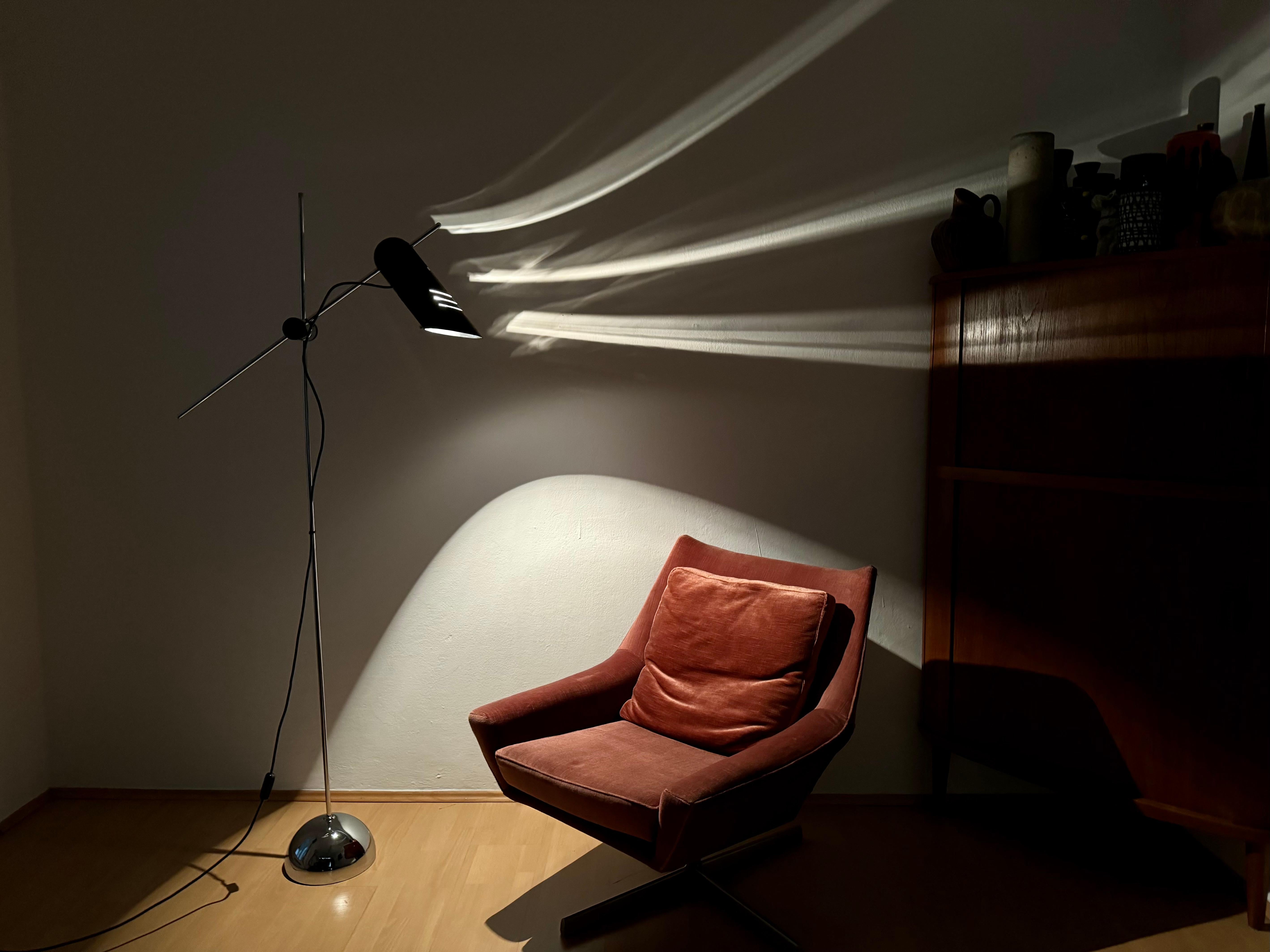 Italian Floor Lamp by Harvey Guzzini For Sale 4