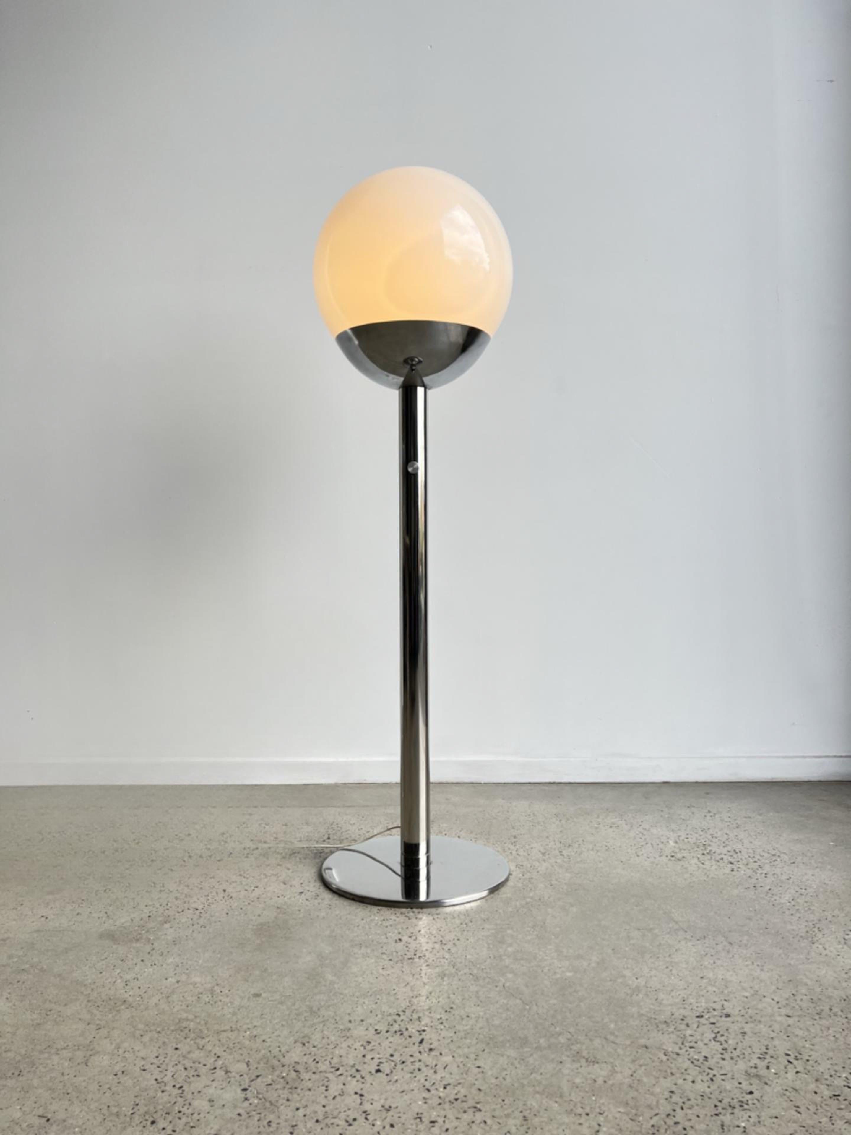 Italian Floor Lamp by Pia Guidetti Crippa for Luci Milano For Sale 2