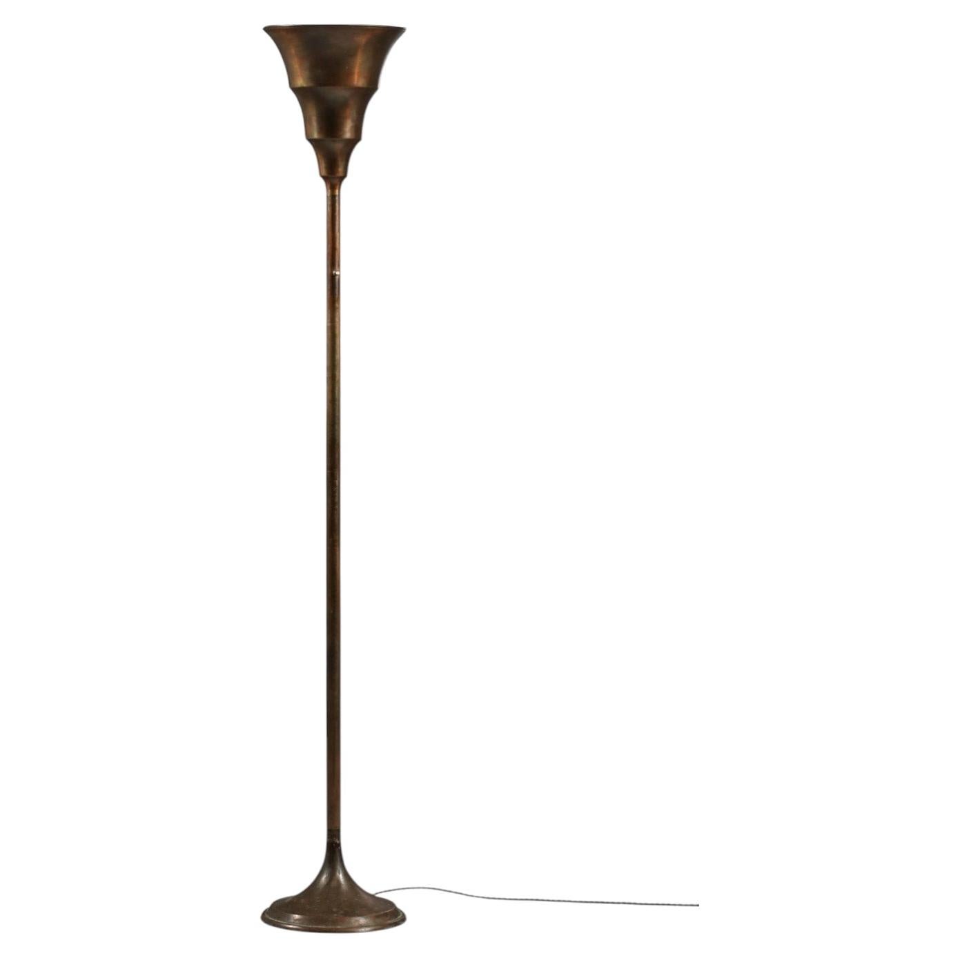 Italian floor lamp from the 1930s/40s in patinated copper