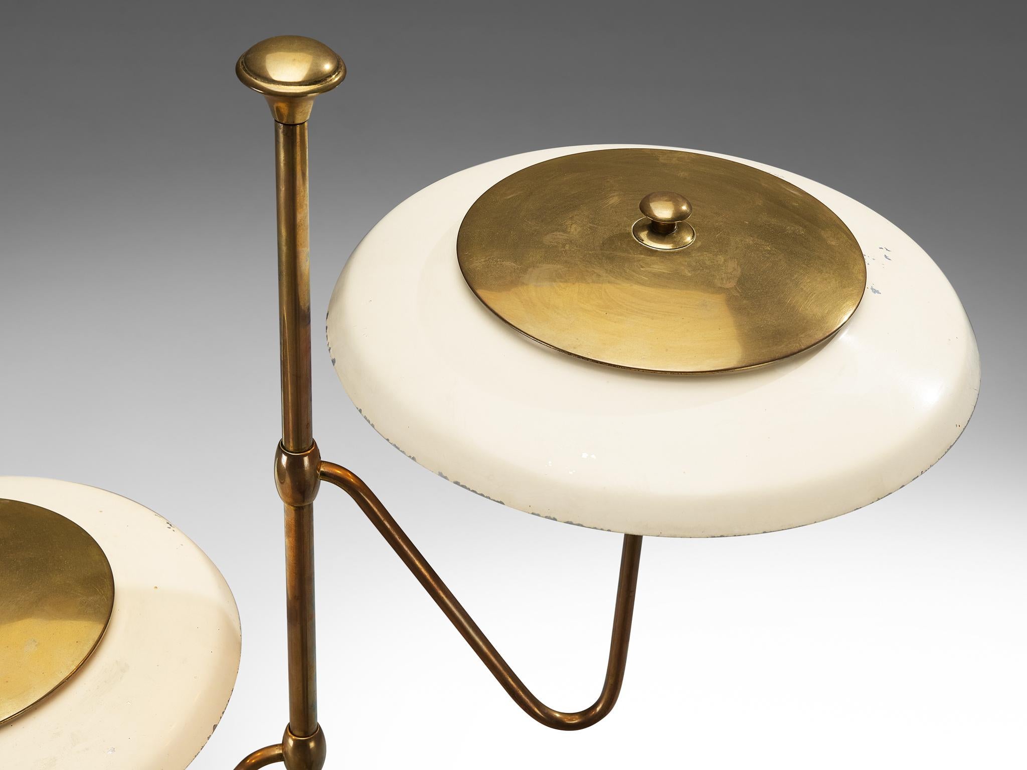 Italian Floor Lamp in Brass and Off-white Shades In Good Condition For Sale In Waalwijk, NL