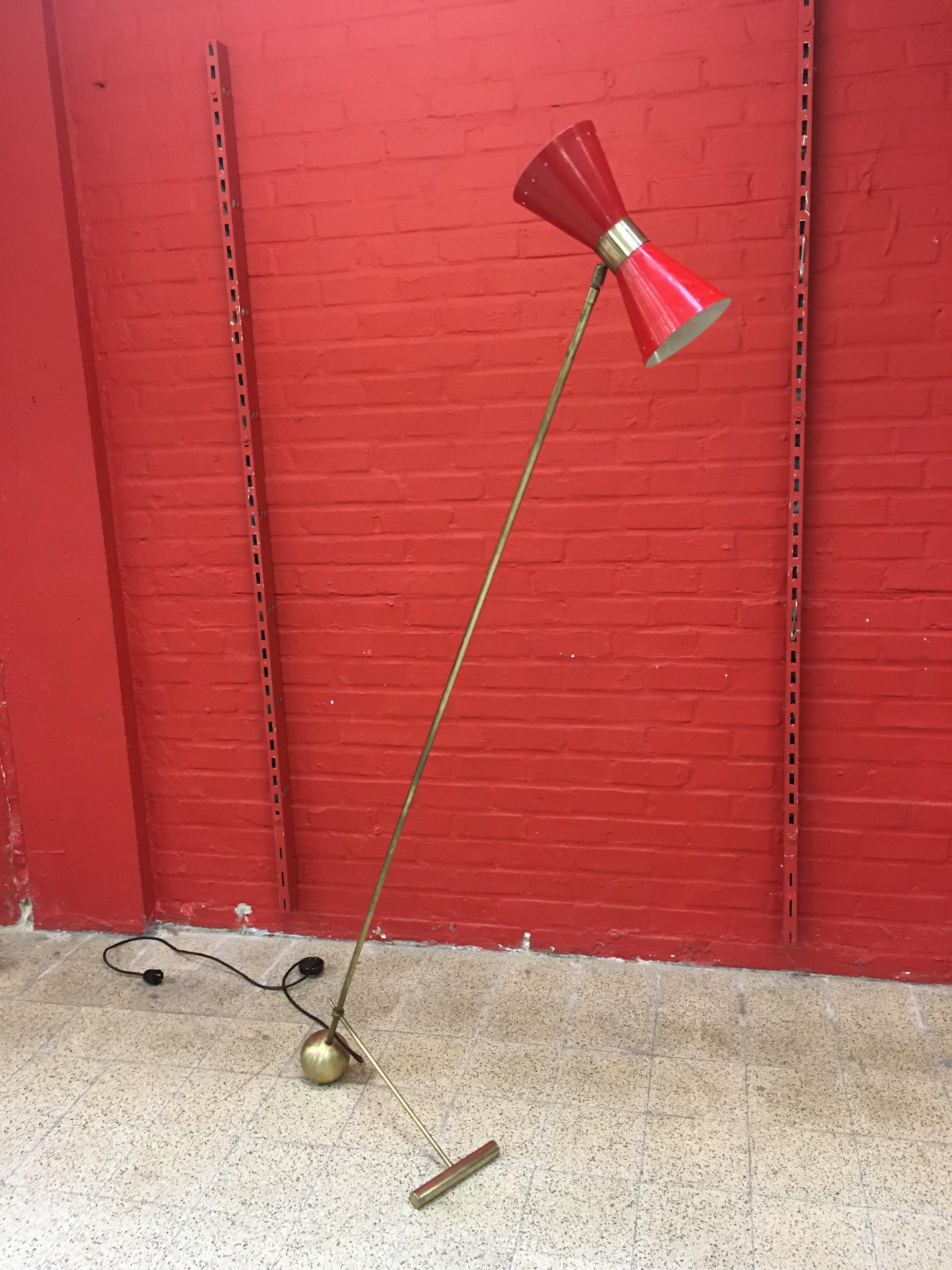 Mid-Century Modern Italian Floor Lamp in Lacquered Metal and Brass, circa 1950 For Sale