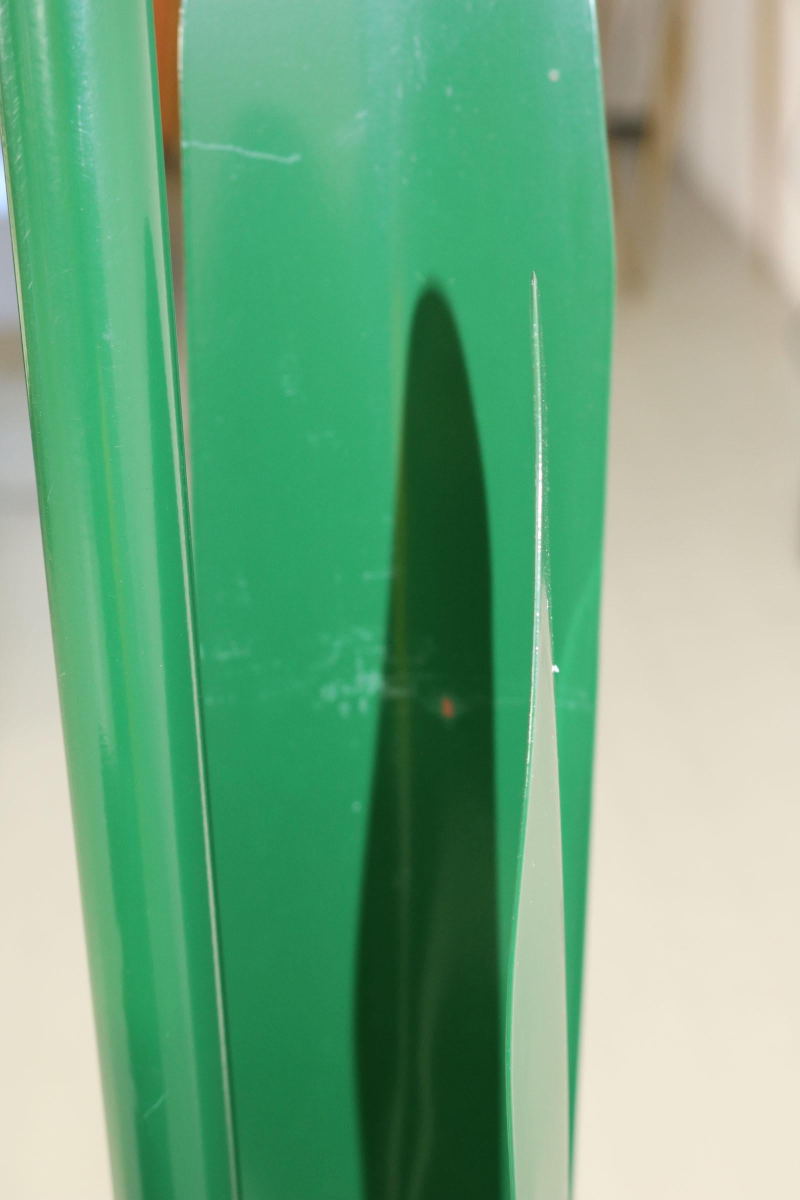 Italian Floor Lamp in Shape of a Daffodil from the 80s 4
