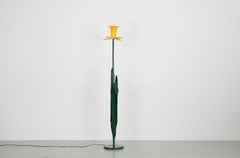 Italienische Stehlampe in Form einer Daffodil aus den 80er Jahren