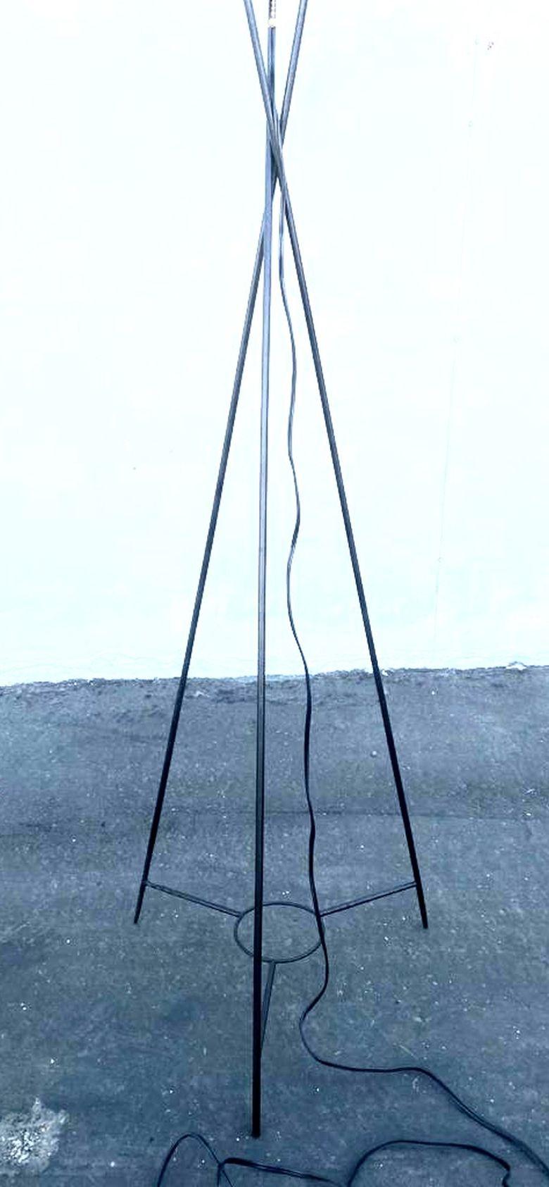 Italian Floor Lamp in Style of Isamu Noguchi For Sale 4