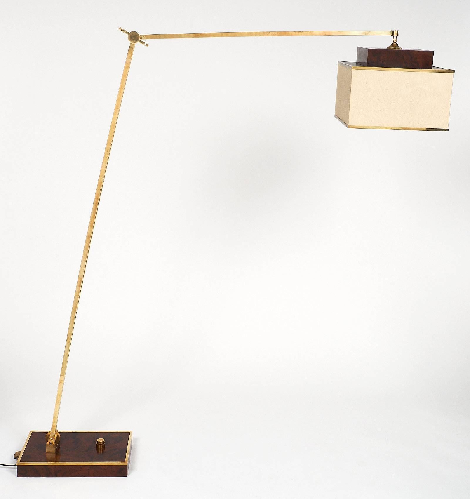 Mid-20th Century Italian Floor Lamp in the Style of Carlo di Carli