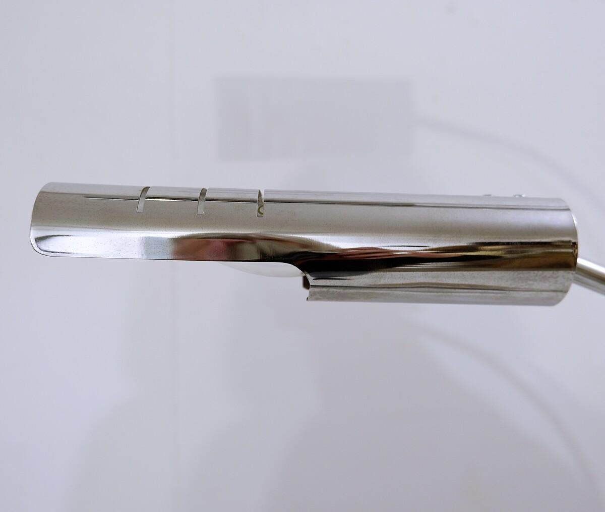 Italian floor lamp removable chrome heads and travertine base - 1970s For Sale 4