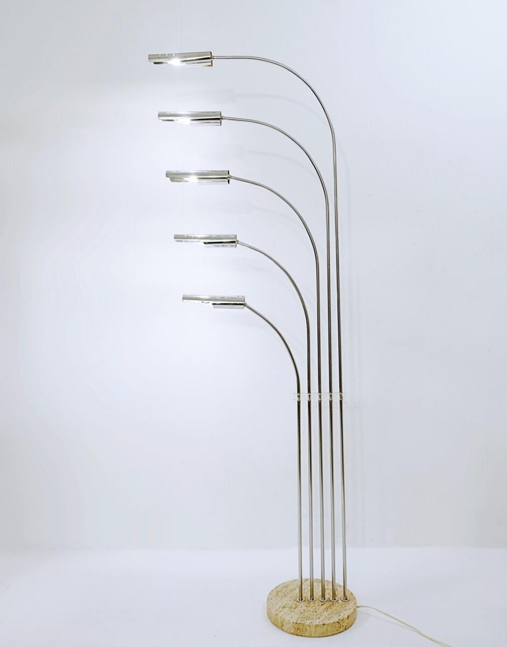 Italian floor lamp removable chrome heads and travertine base - 1970s For Sale 7