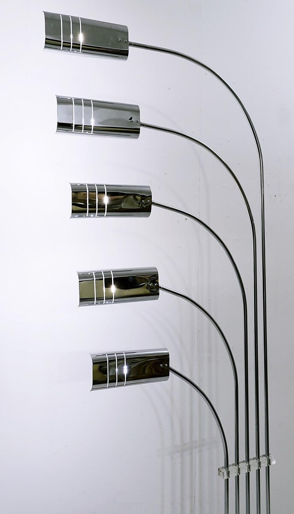 Chrome Italian floor lamp removable chrome heads and travertine base - 1970s For Sale