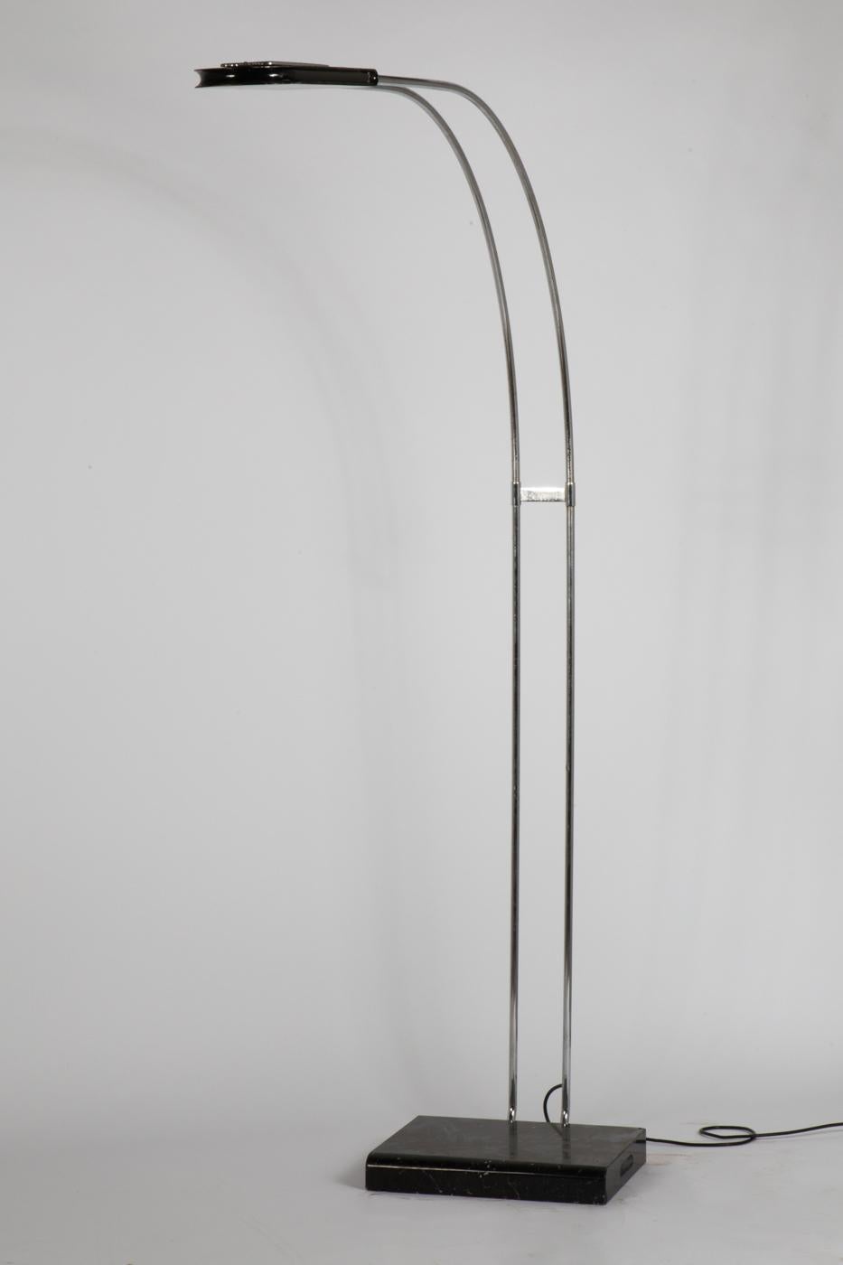 Italian Floor Lamp, Series 'Gesto' Designed by Bruno Gecchelin, Skipper, 1975 In Good Condition For Sale In Porto, PT