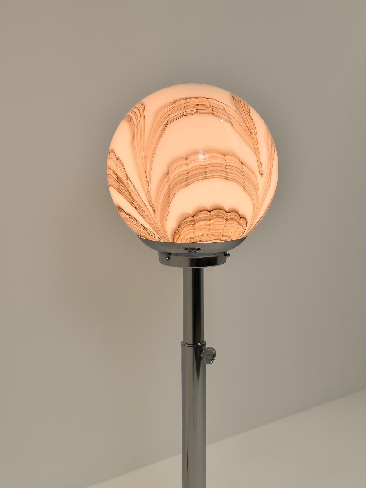 Italian Floor Lamp Swirled Murano Glass and Chrome, 1970s In Good Condition In Antwerp, BE