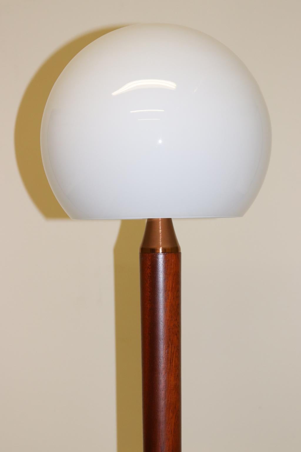 Italian Floor Lamp White Murano Glass Solid Wood Stem and Brushed Copper Details For Sale 9