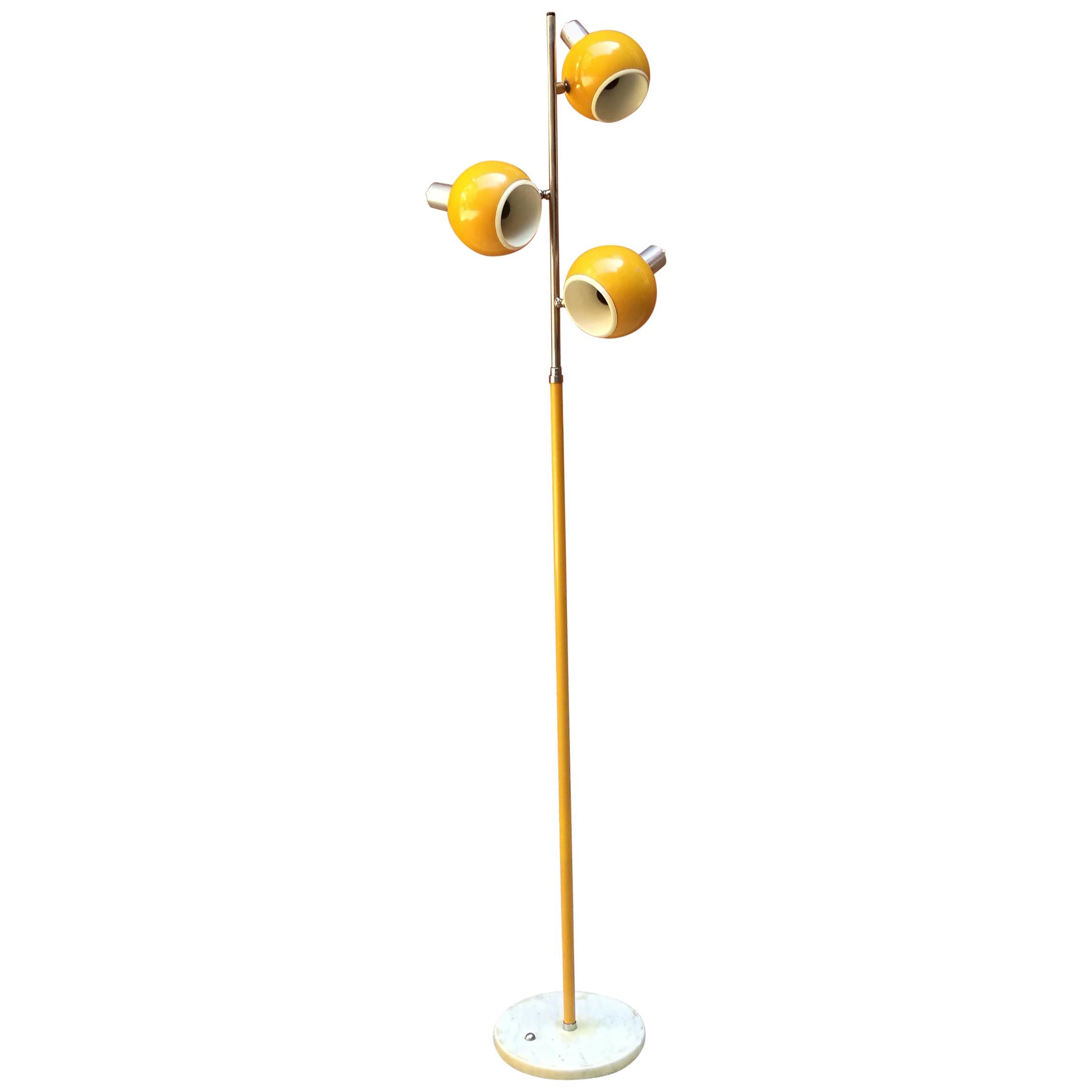 Italian Floor Lamp with Circle Yellow Lampshade and Marble Base, Reggiani, 1970