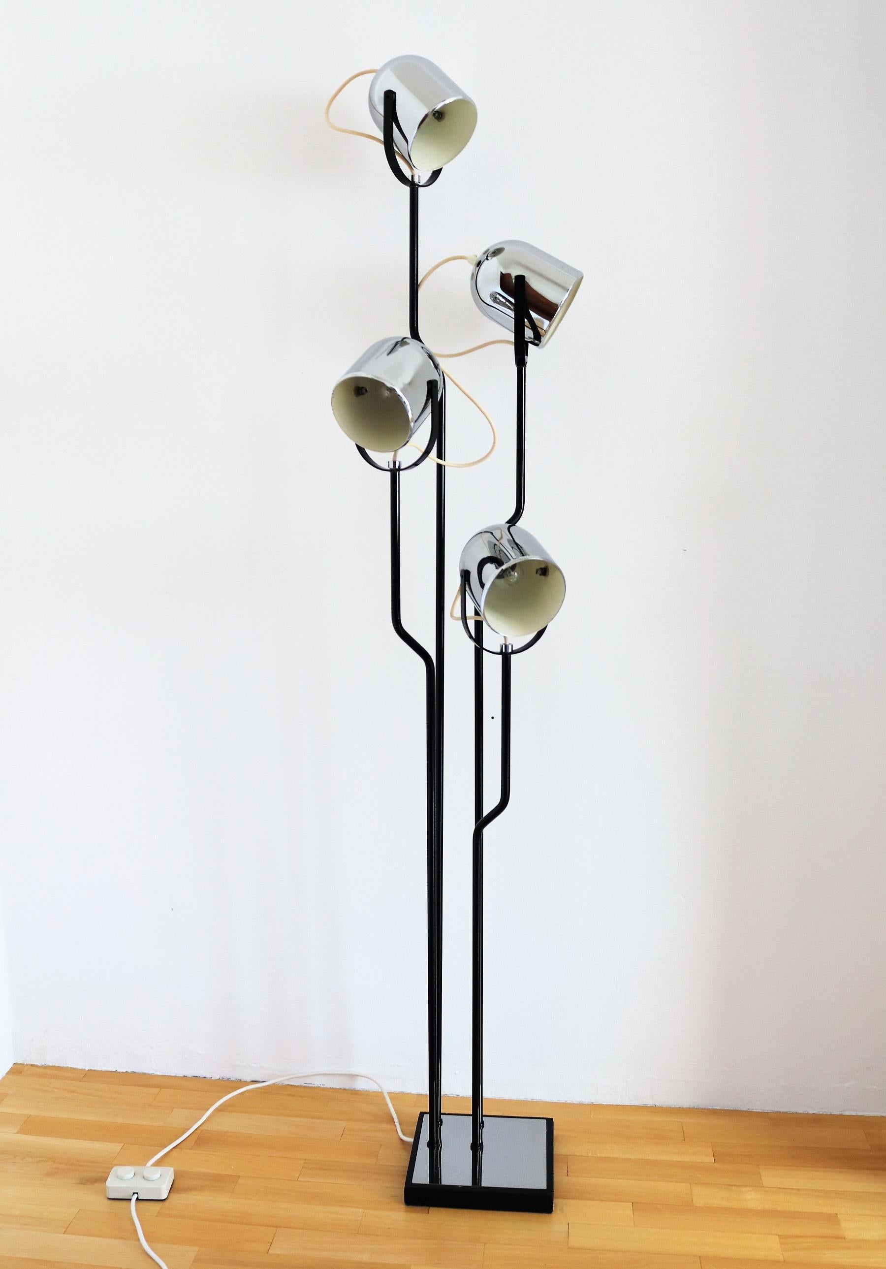 Italian Floor Lamp with Four Lights by Reggiani in Chrome and Black, 1970s 8