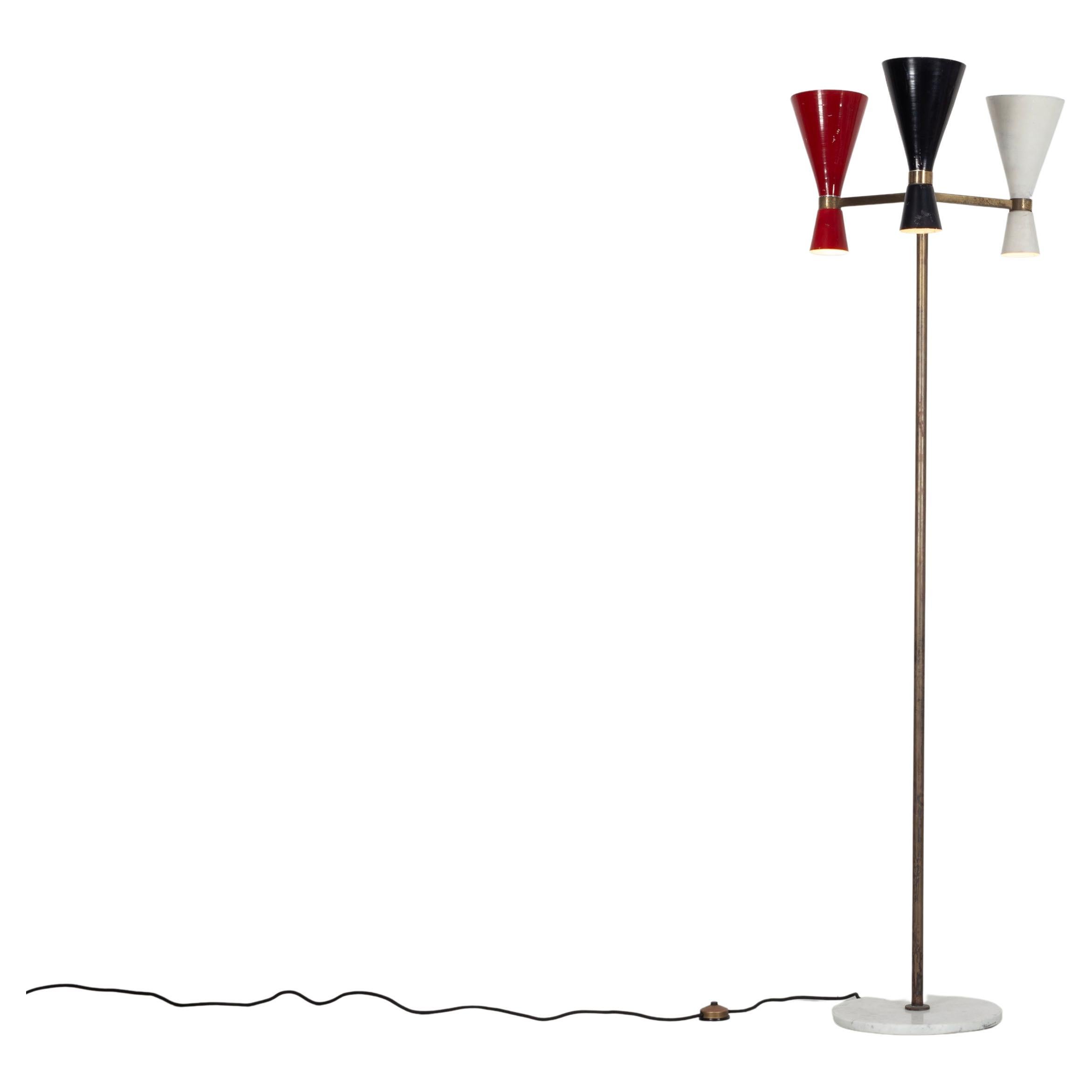 Italienische italienische Stehlampe mit rot-weiß-schwarzfarbenen Metallschirmen, Marmorsockel, 1950er Jahre