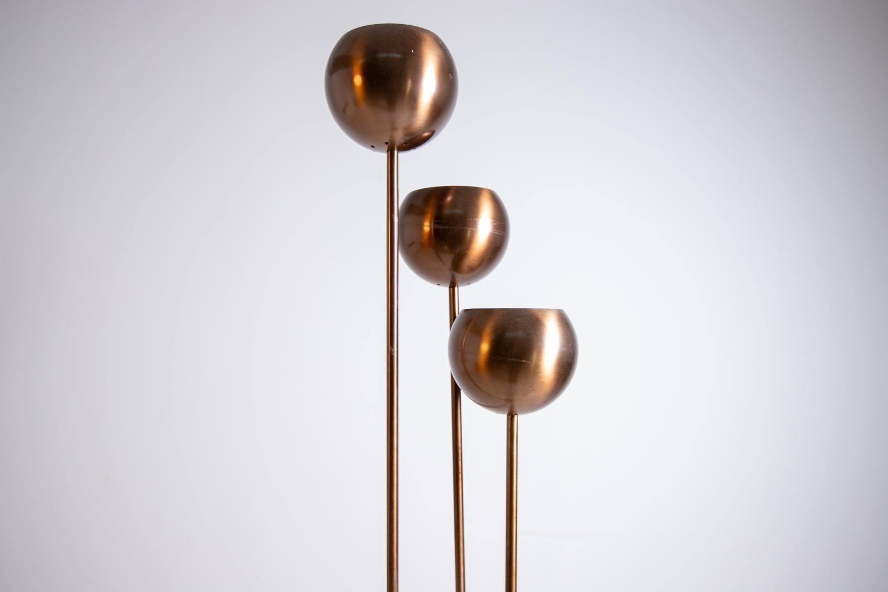 Italian Floor Lamps by Goffredo Reggiani in Copper, 1960s In Good Condition In Milano, IT