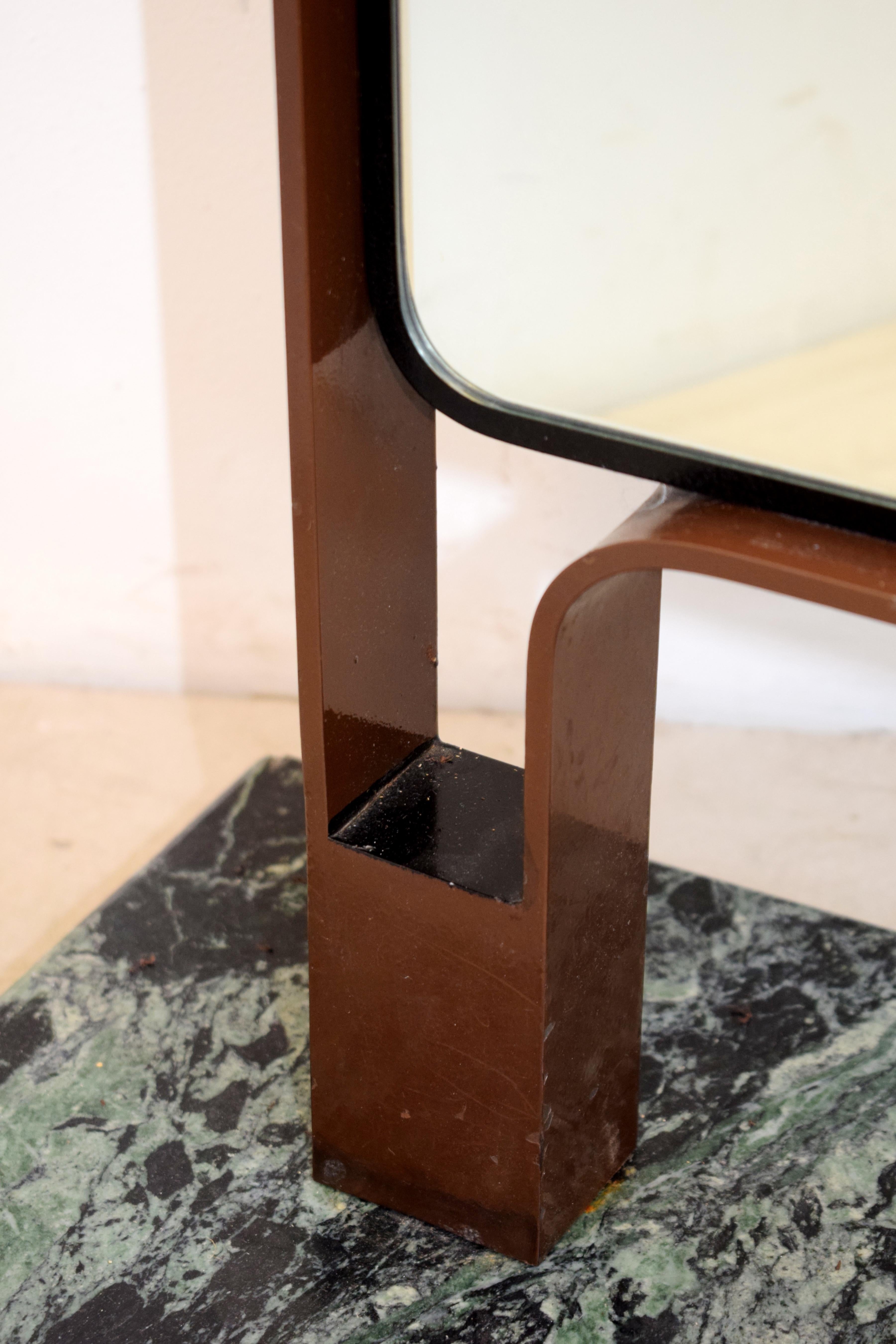 Italian Floor Mirror, 1970s In Good Condition In Palermo, PA