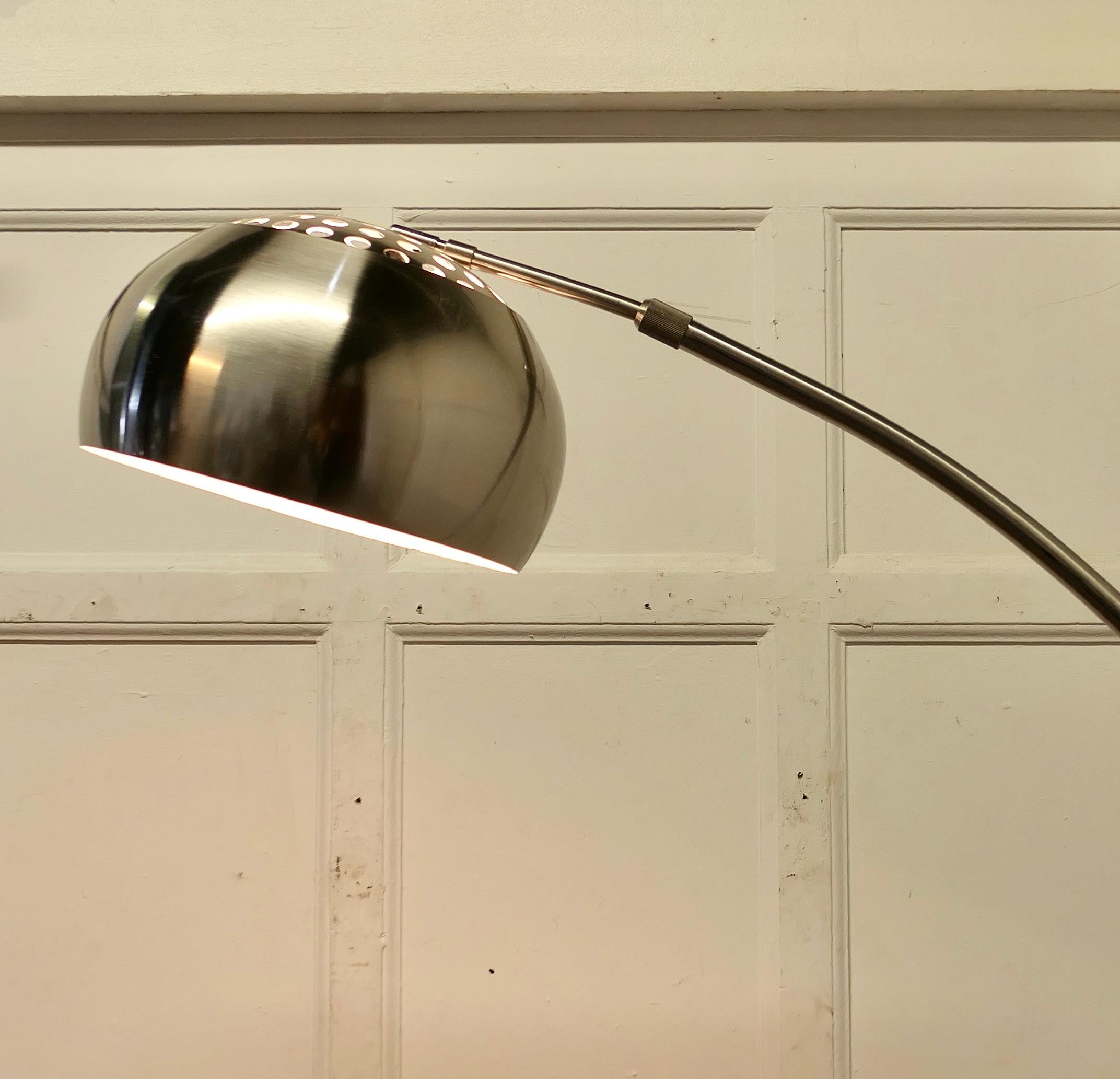 Mid-20th Century Italian Floor Standing Chrome Arc Lamp on Marble Base    For Sale