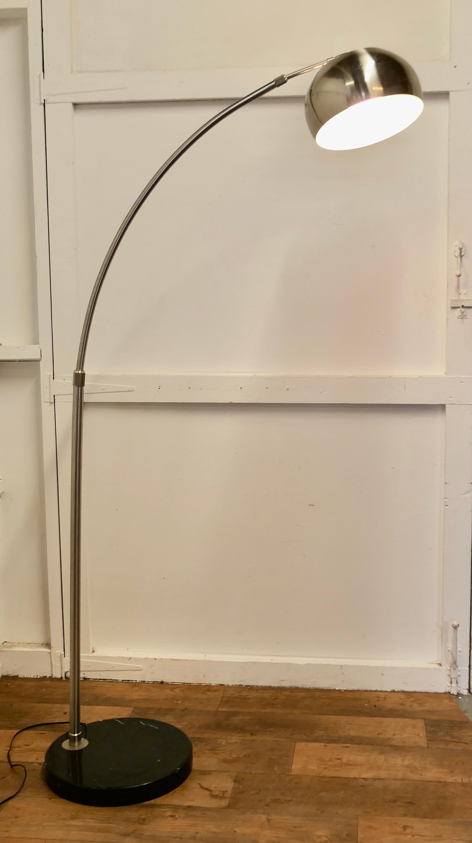 Italian Floor Standing Chrome Arc Lamp on Marble Base    For Sale 3