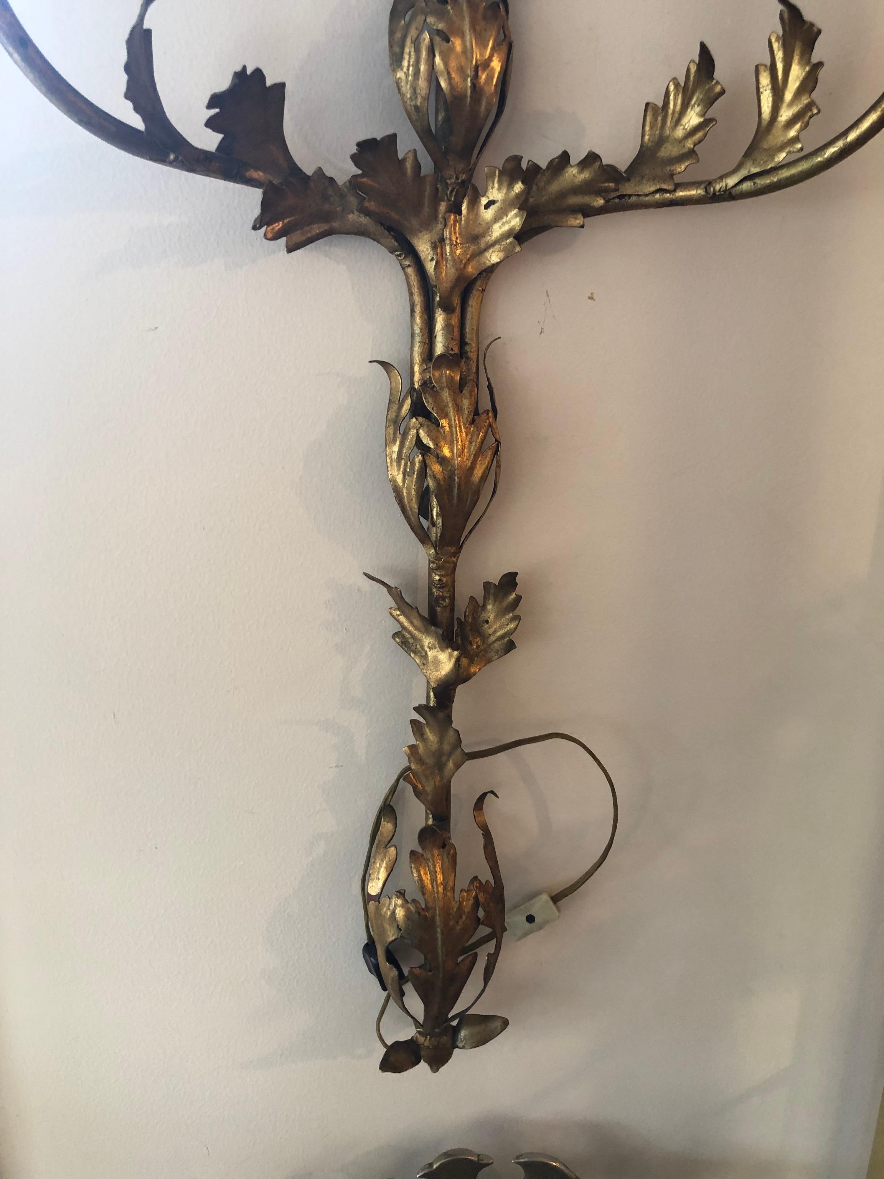 Italian Floral Gilt Iron Mirrored Wall Sconce 5