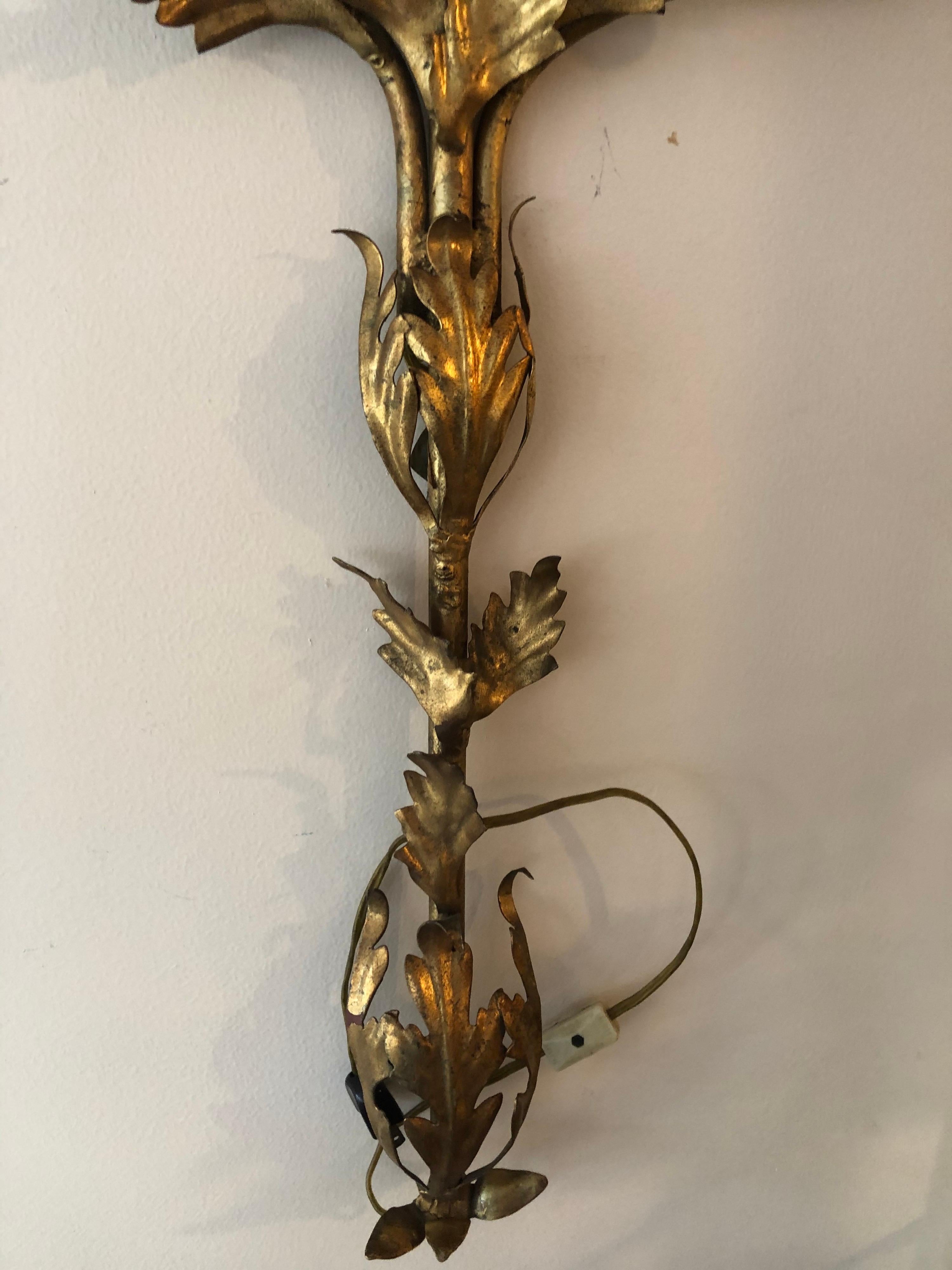 Italian Floral Gilt Iron Mirrored Wall Sconce 6