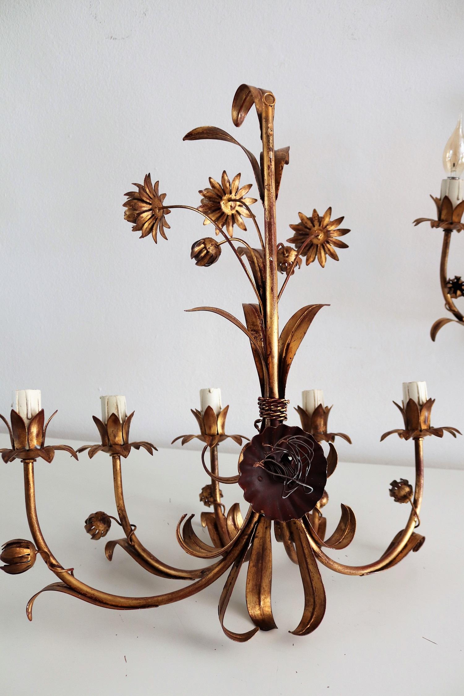 Italian Floral Gilt Patinated Metal Wall Sconces or Wall Lights, 1970s 10