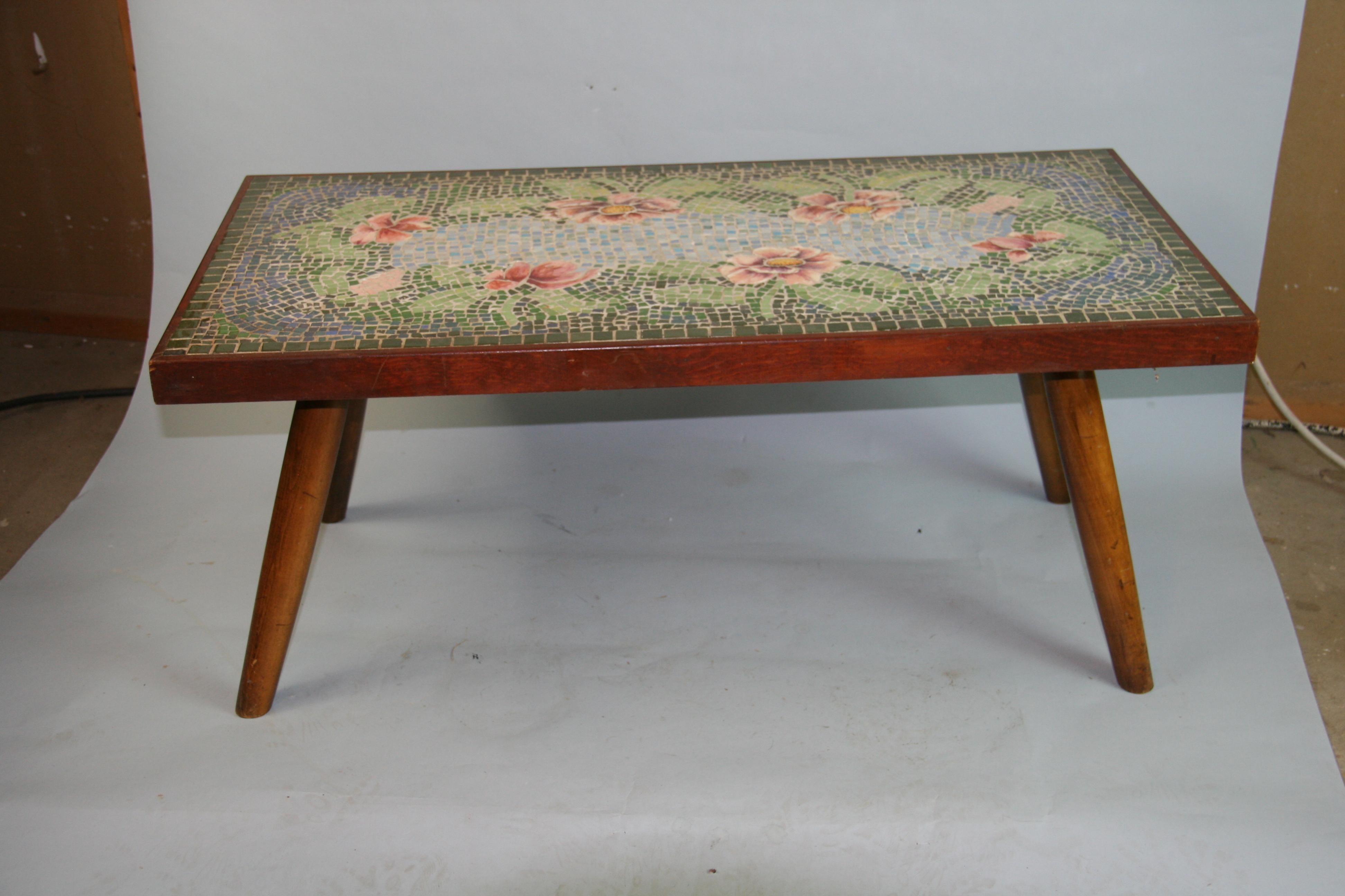 Italian Floral Mosaic Wood  Coffee Table In Good Condition In Douglas Manor, NY