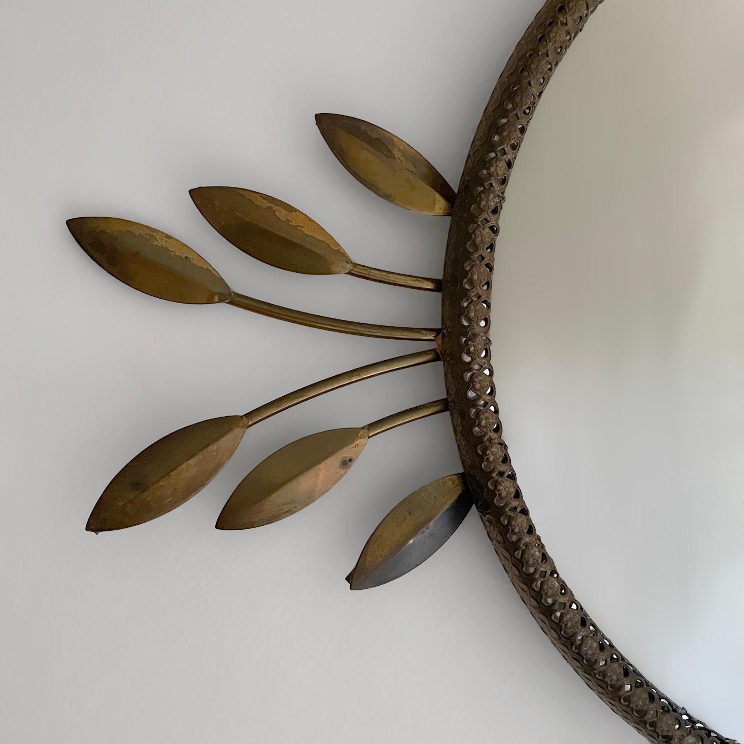 Italian Floral Sunburst Convex Mirror  For Sale 1
