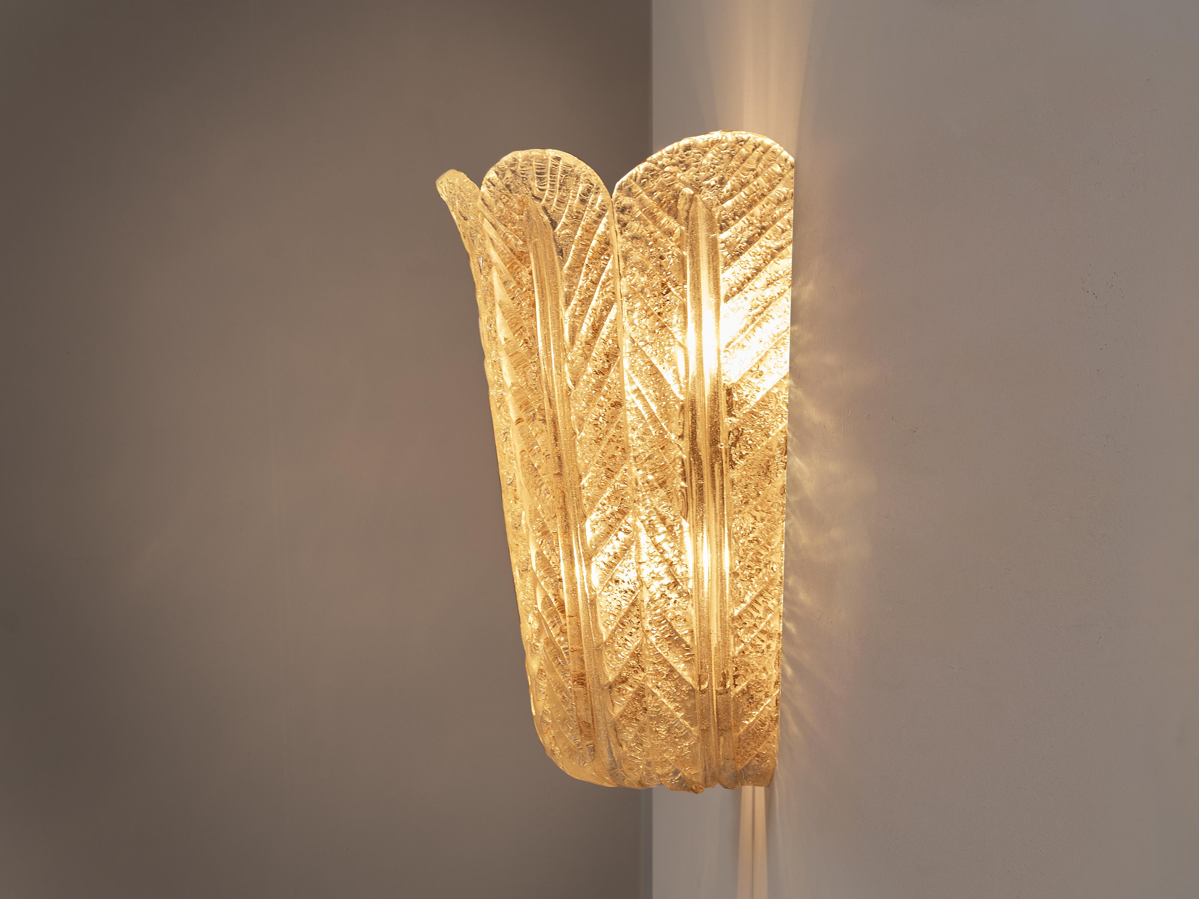 Italian Floral Wall Light in Structured Glass with Gold Leaf 1