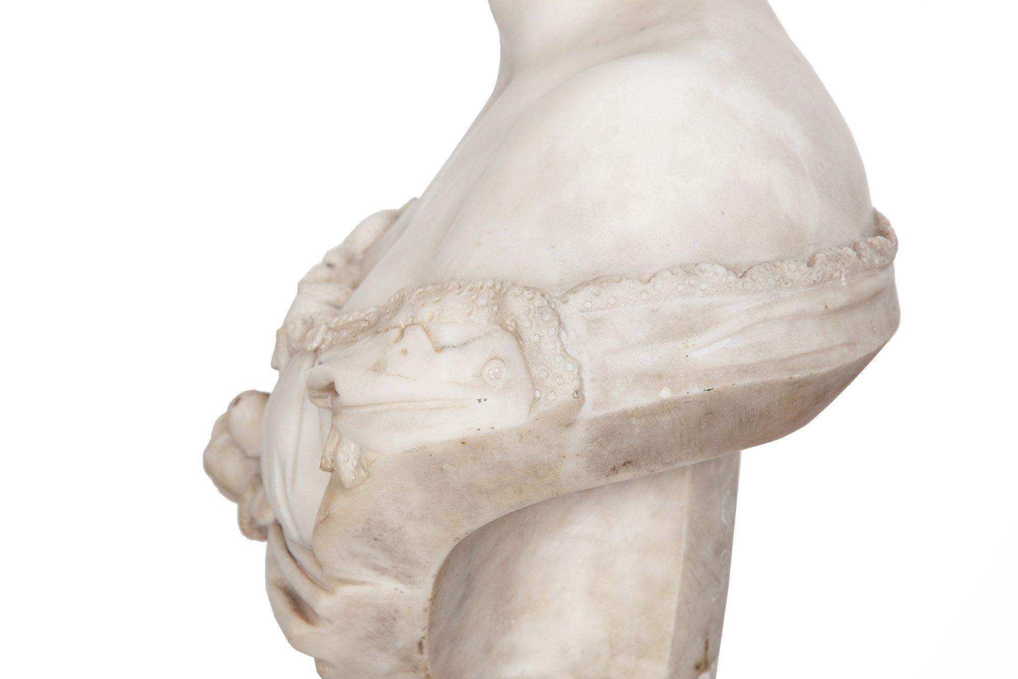 Italian Florentine Antique Marble Bust of a Woman by Galleria Lapini ca. 1899 7