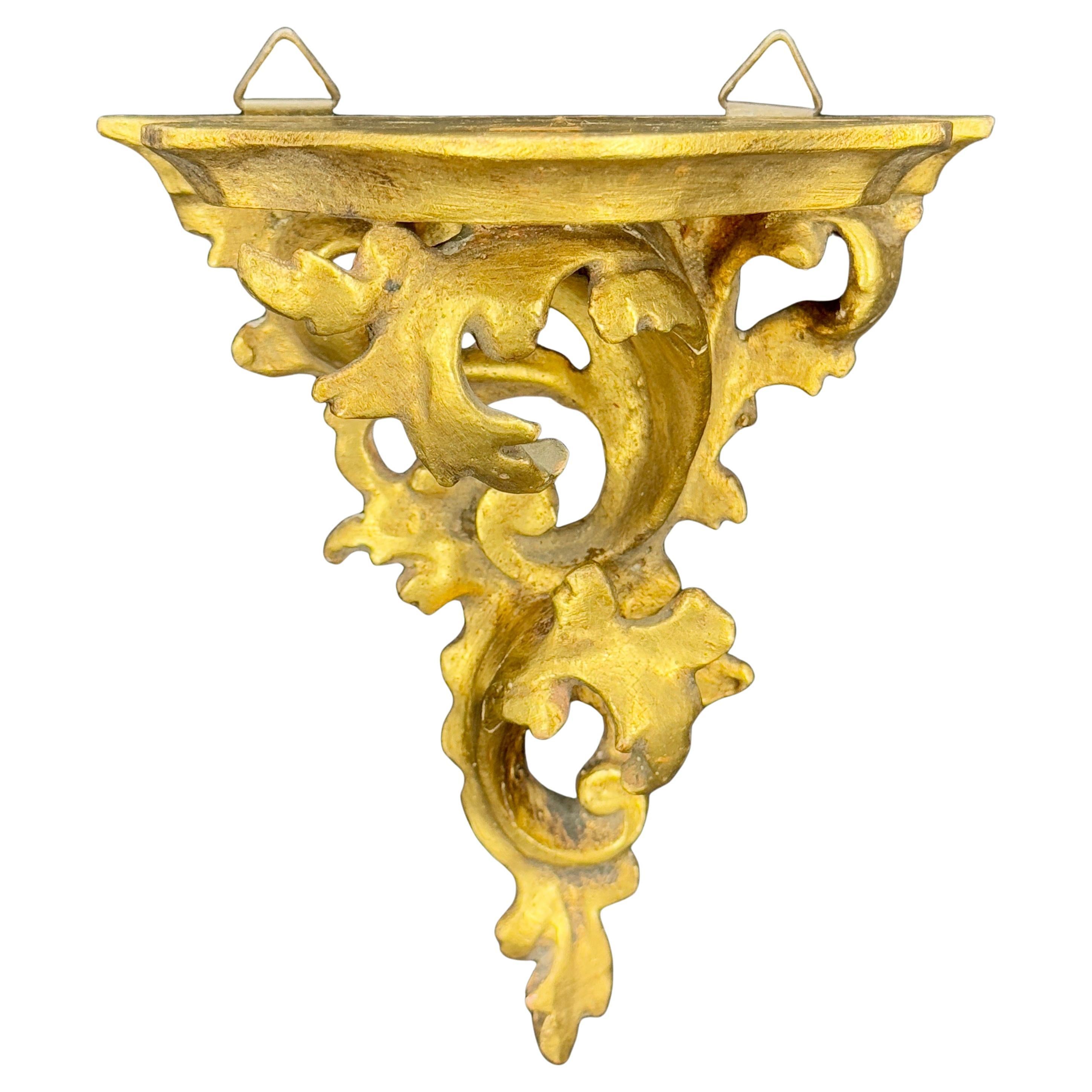 Italian Florentine Architectural Gilt Wall Shelf Bracket, circa 1950 For Sale