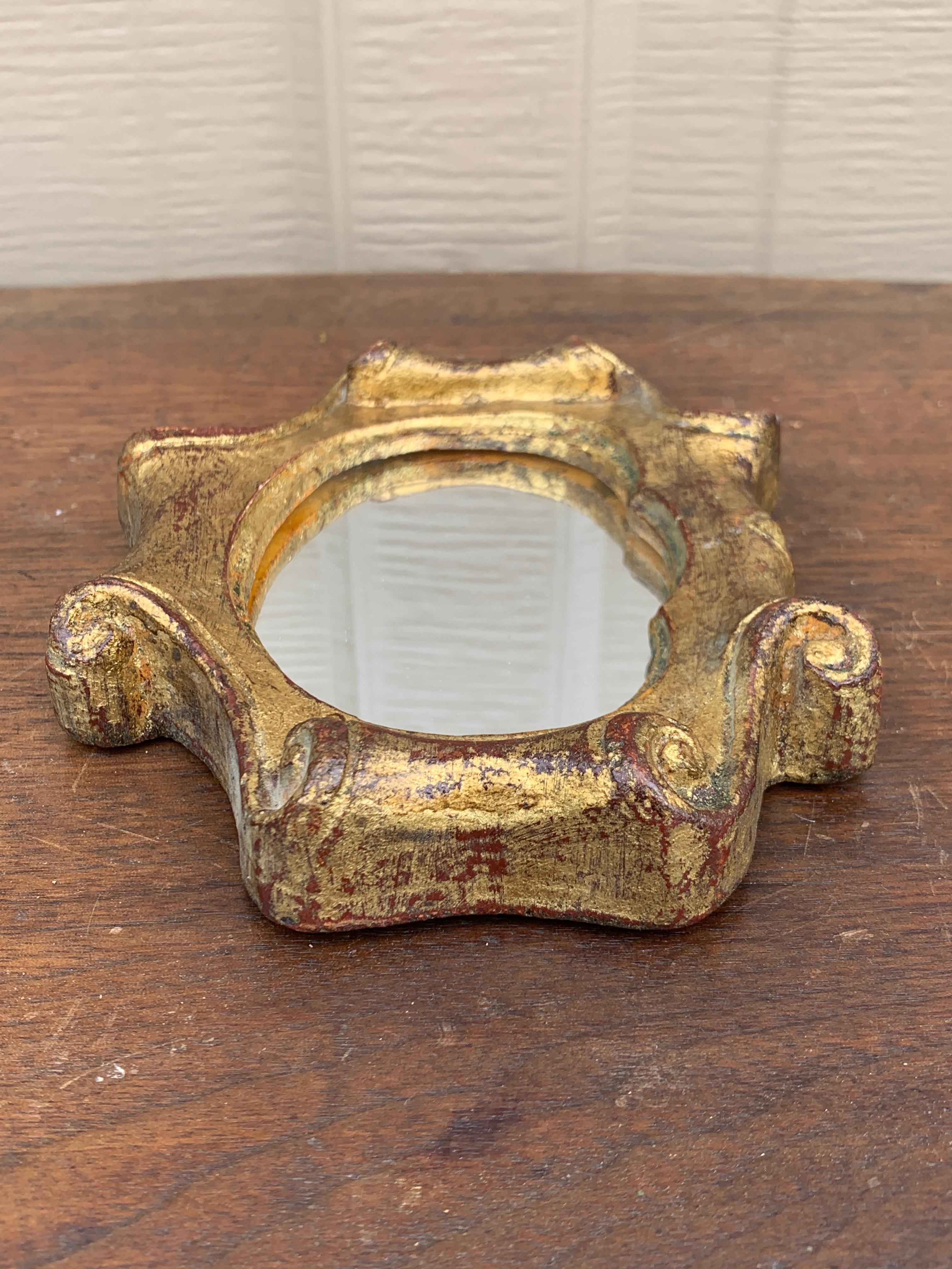 Miroir mural florentin baroque italien en bois doré en vente 6
