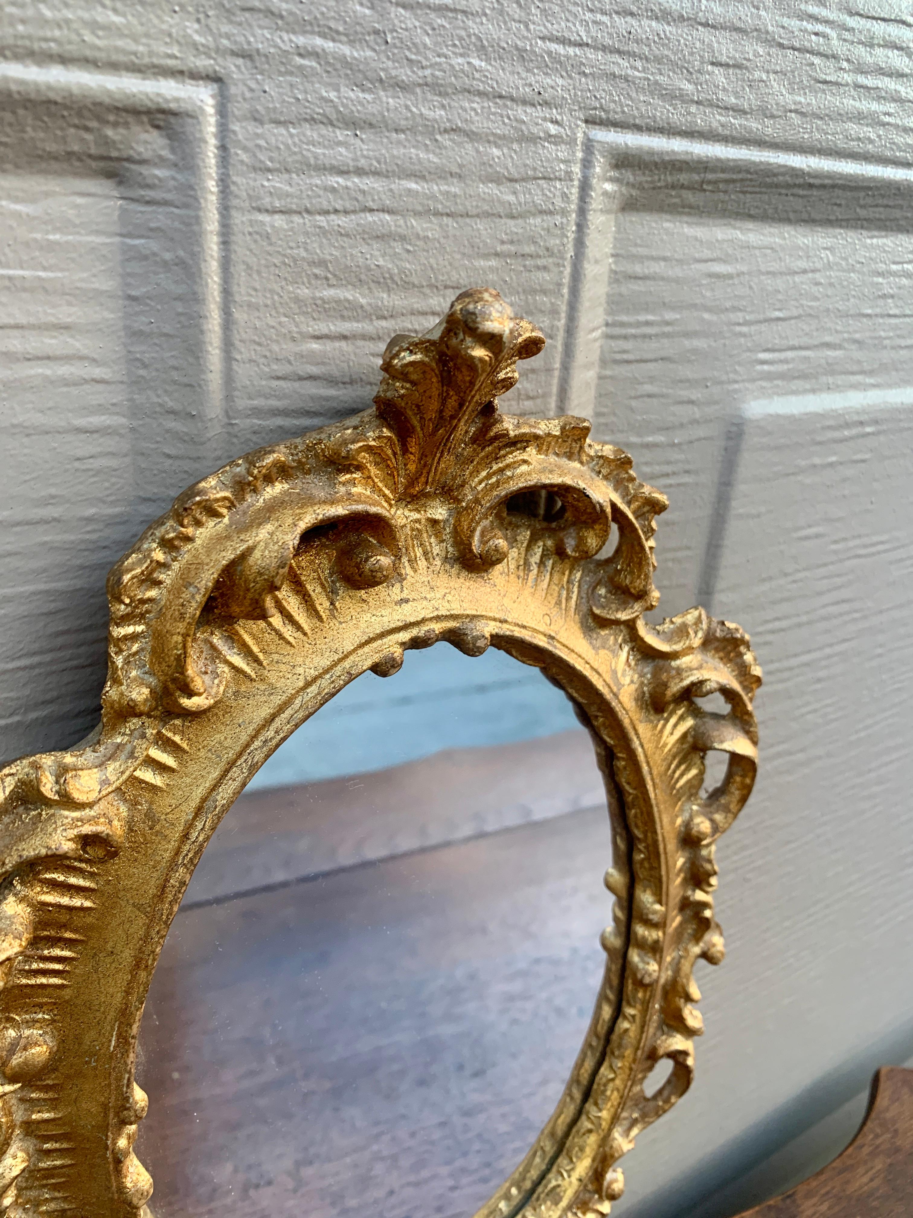 Miroir mural florentin baroque italien en bois doré en vente 4