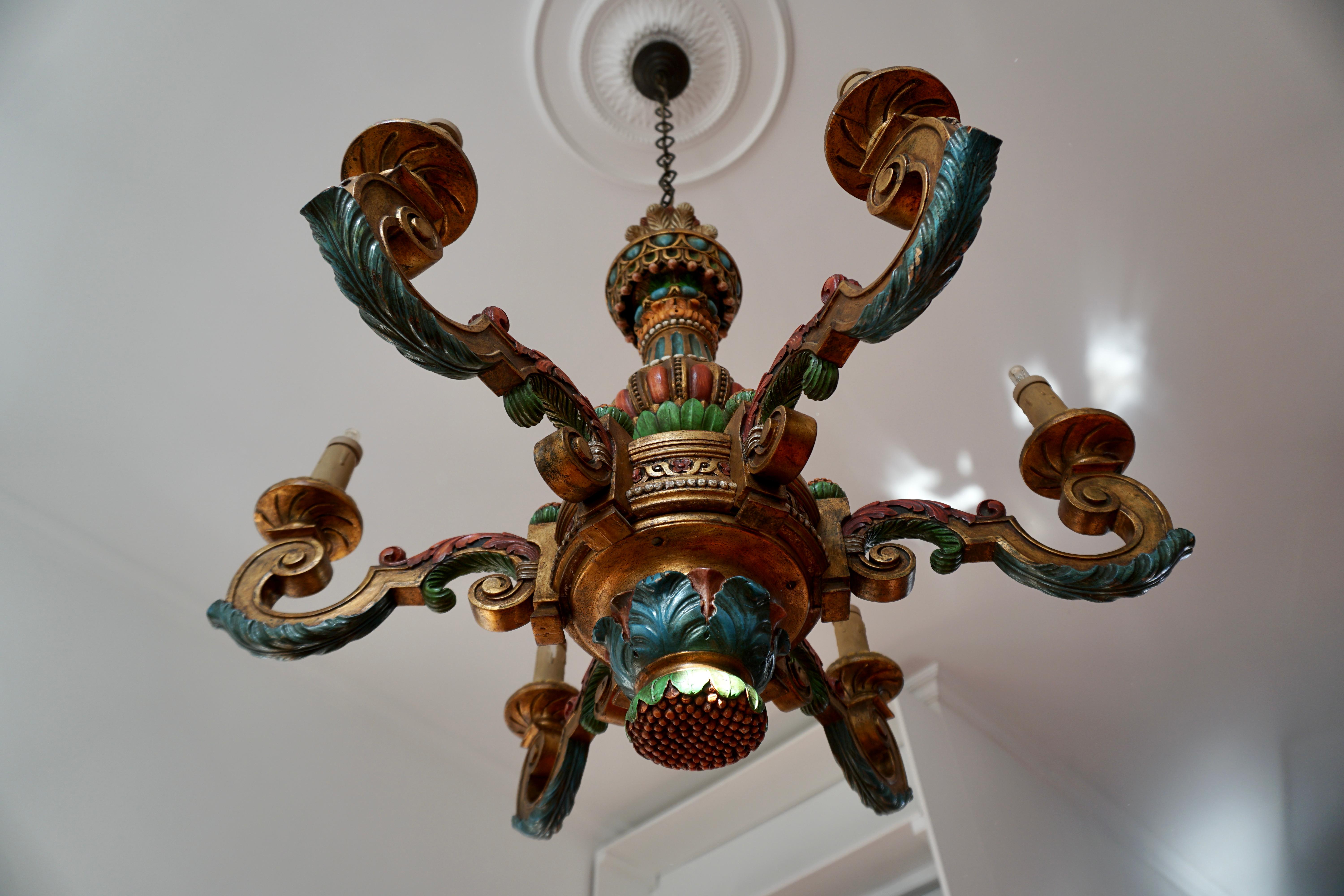 Italian Florentine Baroque Style Polychrome Wood Chandelier 2