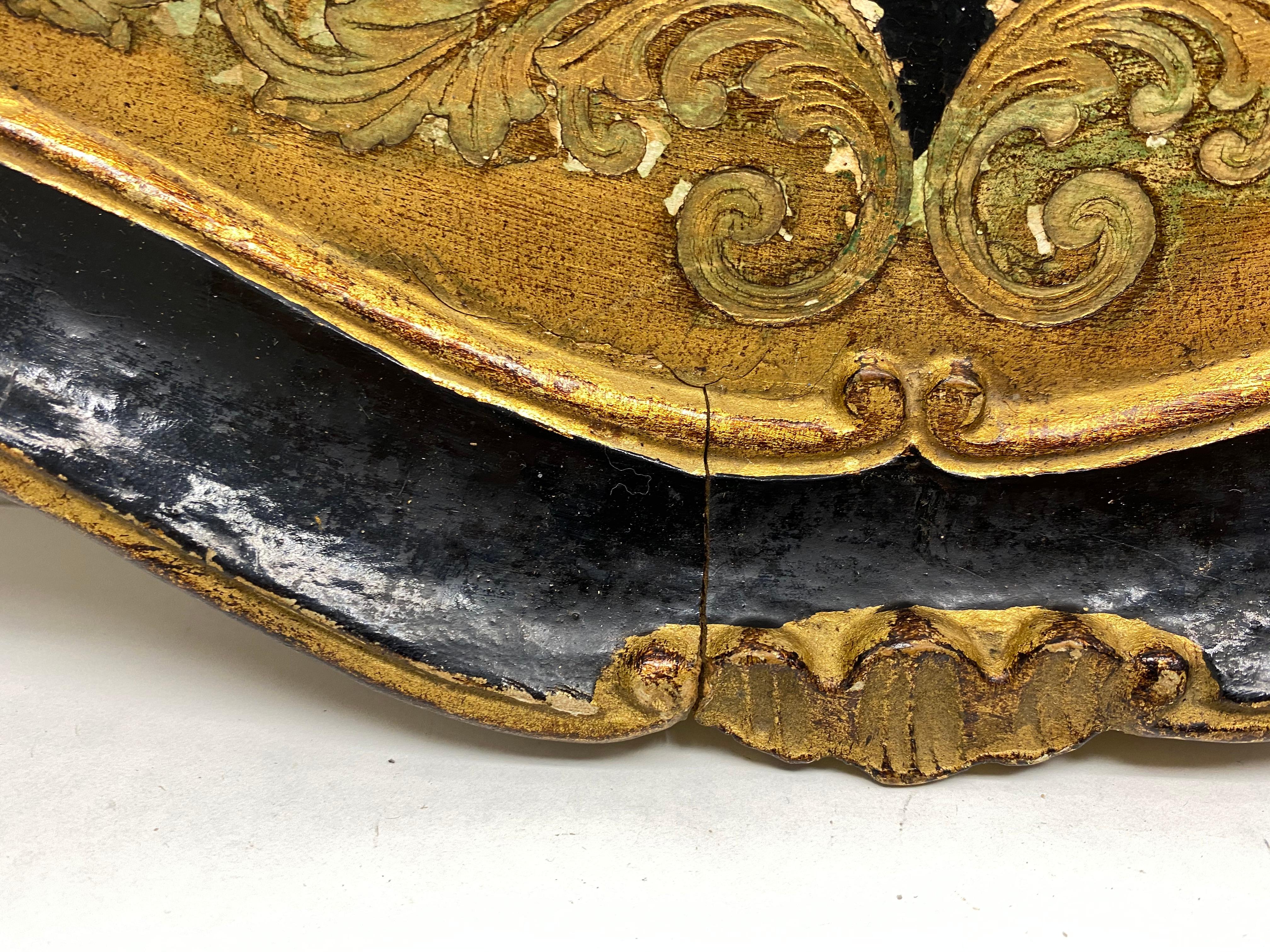 Hollywood Regency Italian Florentine Black and Gold Giltwood Serving Tray Toleware Tole, 1950s For Sale