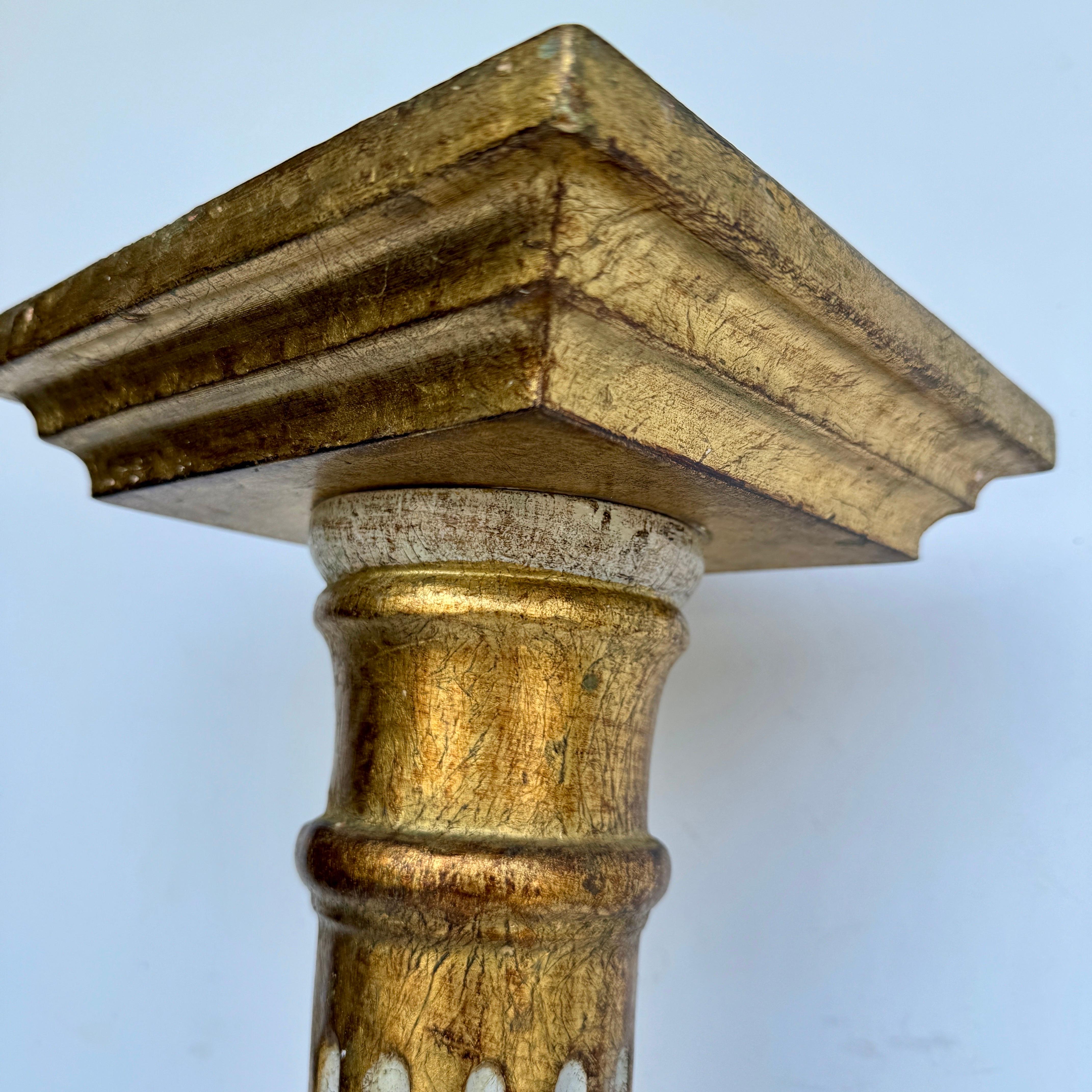 Italian Florentine Cream and Gold Gilt Pedestal Plant Stand For Sale 6