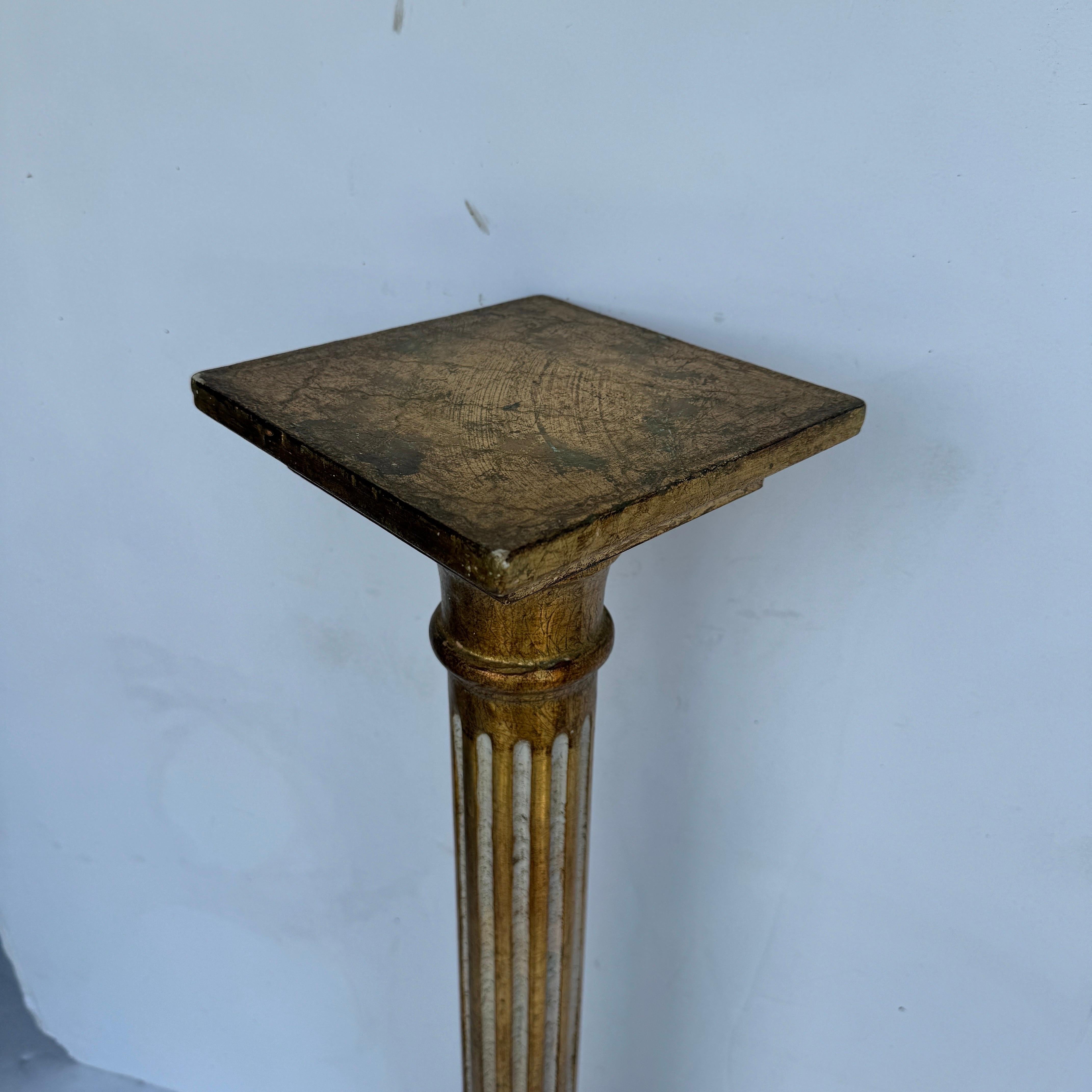 Italian Florentine Cream and Gold Gilt Pedestal Plant Stand For Sale 12