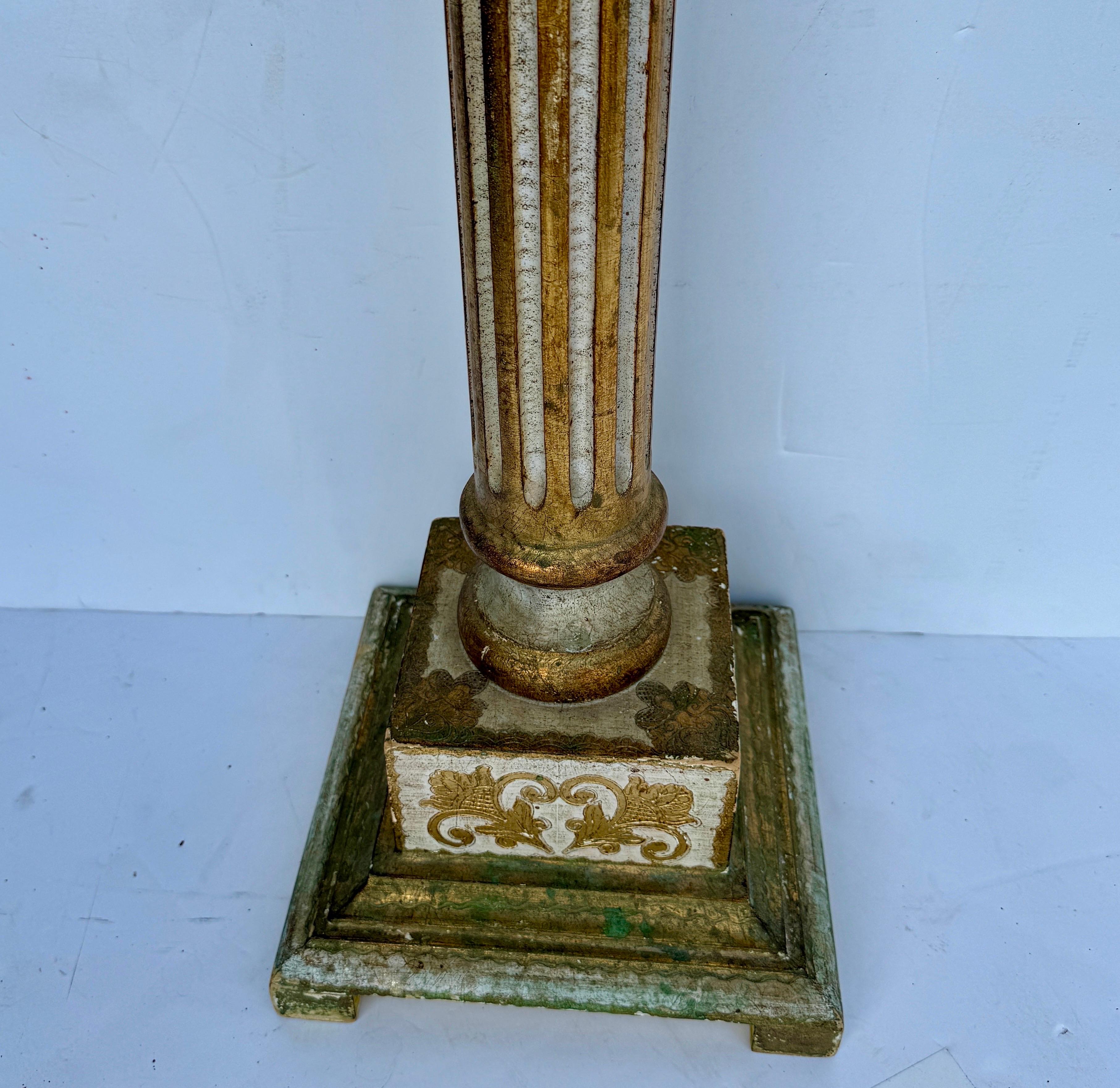 Wood Italian Florentine Cream and Gold Gilt Pedestal Plant Stand For Sale