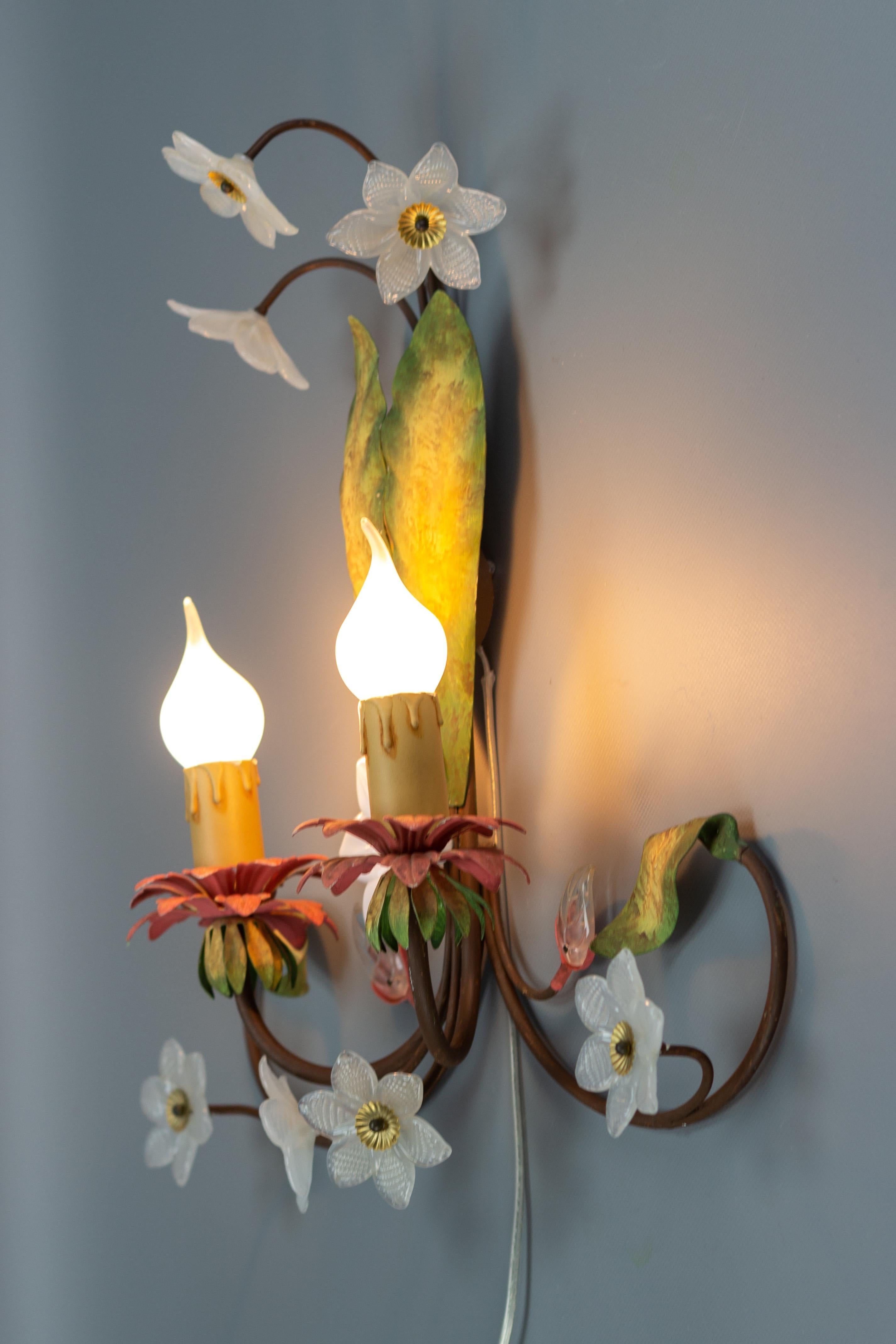 Italian Florentine Flower and Leaf Two-Light Polychrome Metal and Glass Sconce For Sale 2