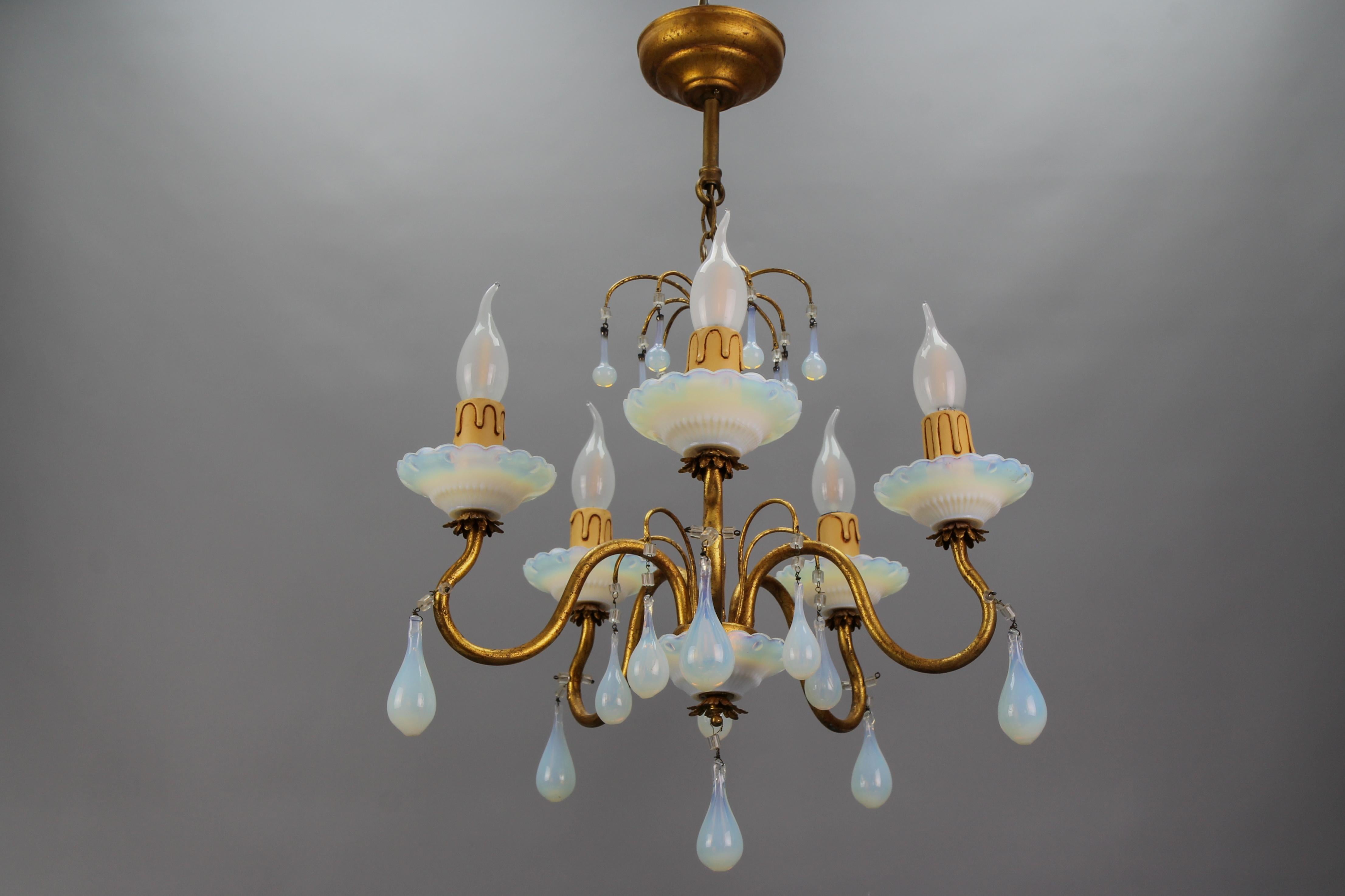 Hollywood Regency Italian Florentine Gilt Metal and White Opalescent Glass Five-Light Chandelier For Sale