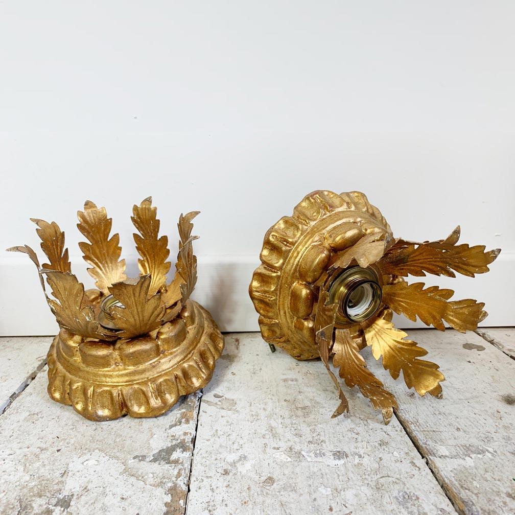 Italian Florentine Gold Gilt Wood Ceiling Crown Lights For Sale 1