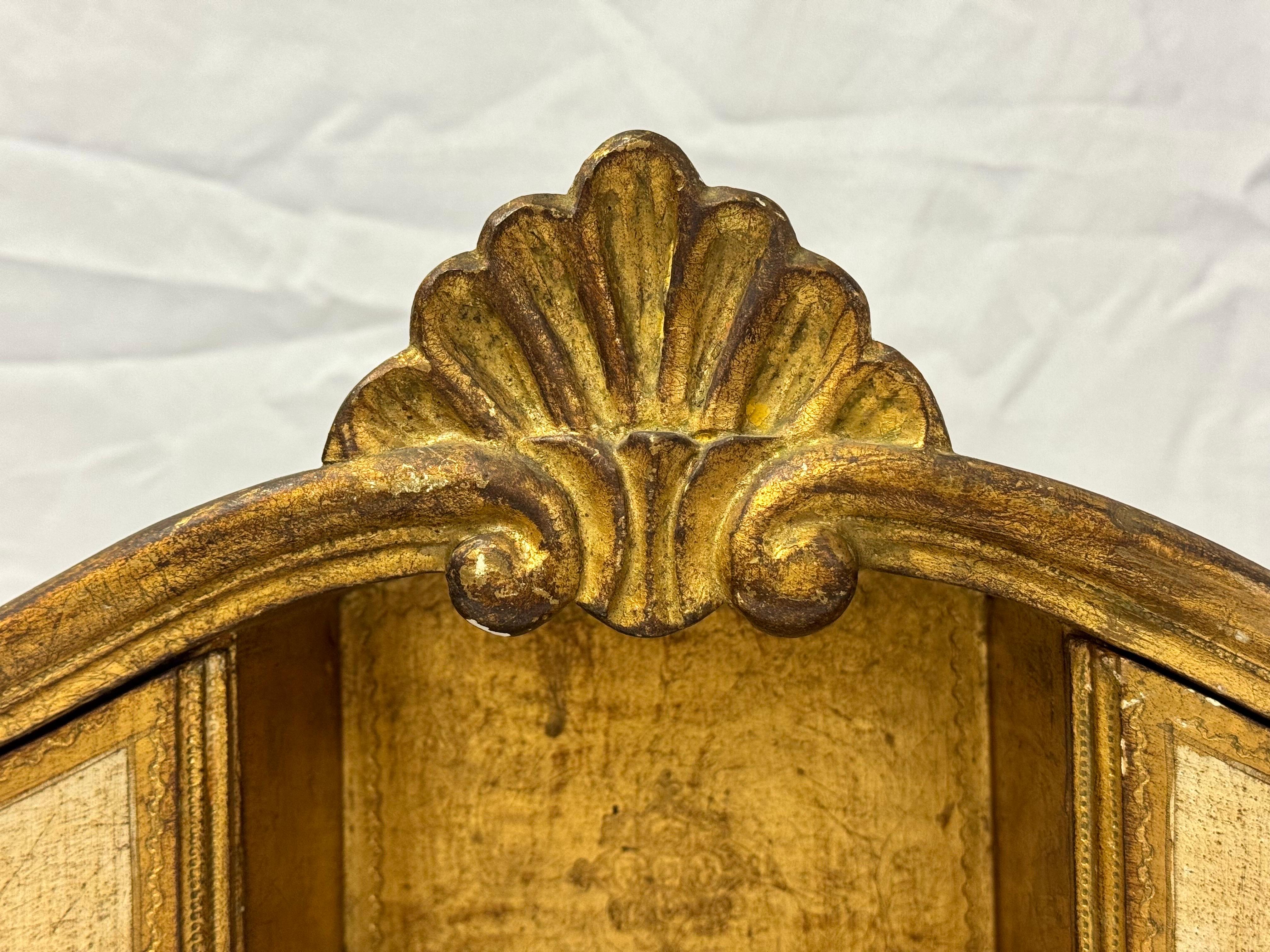 Italian Florentine Giltwood Wall Cabinet For Sale 3