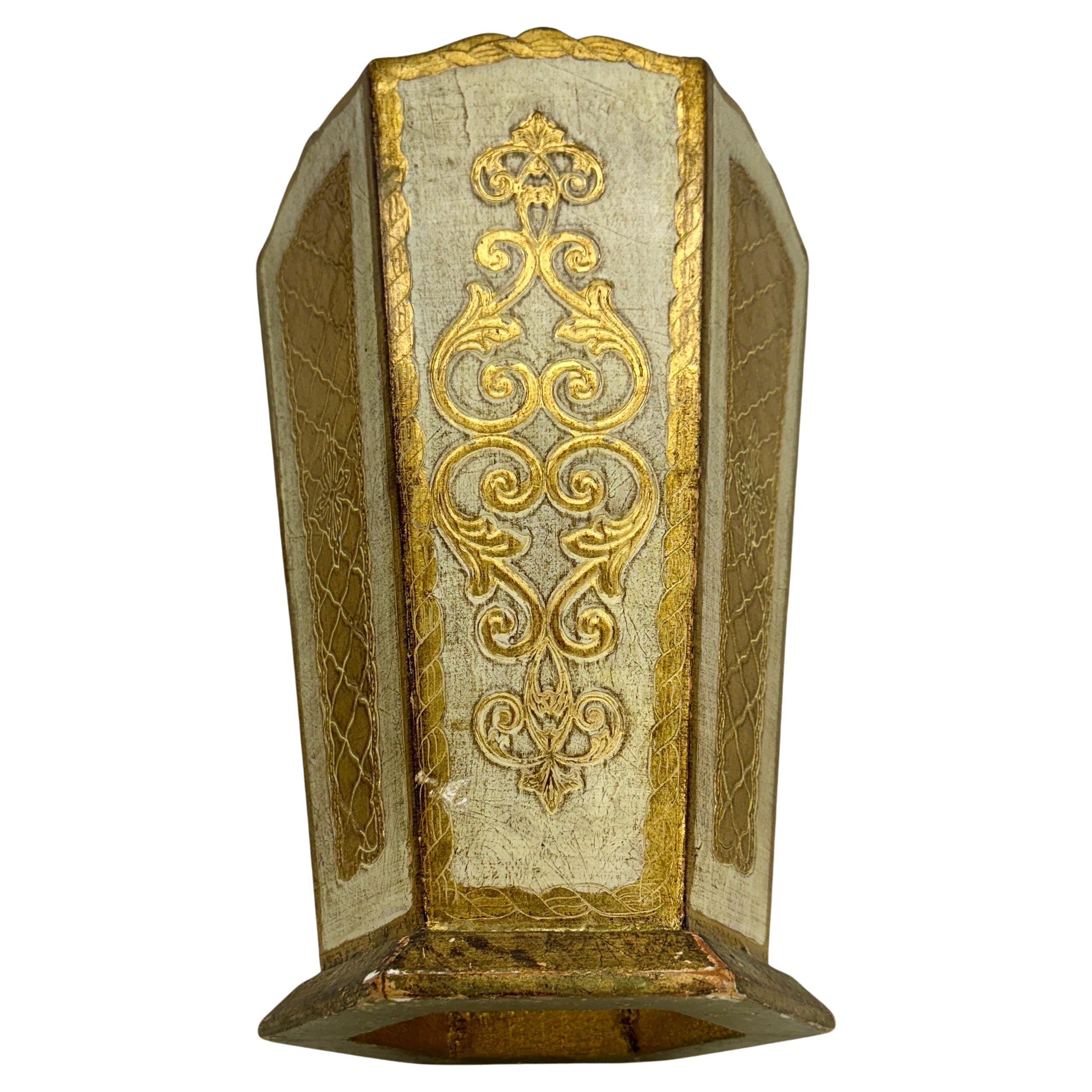 Italian Florentine Gold and Cream Wastebasket Trash Can In Good Condition In Haddonfield, NJ