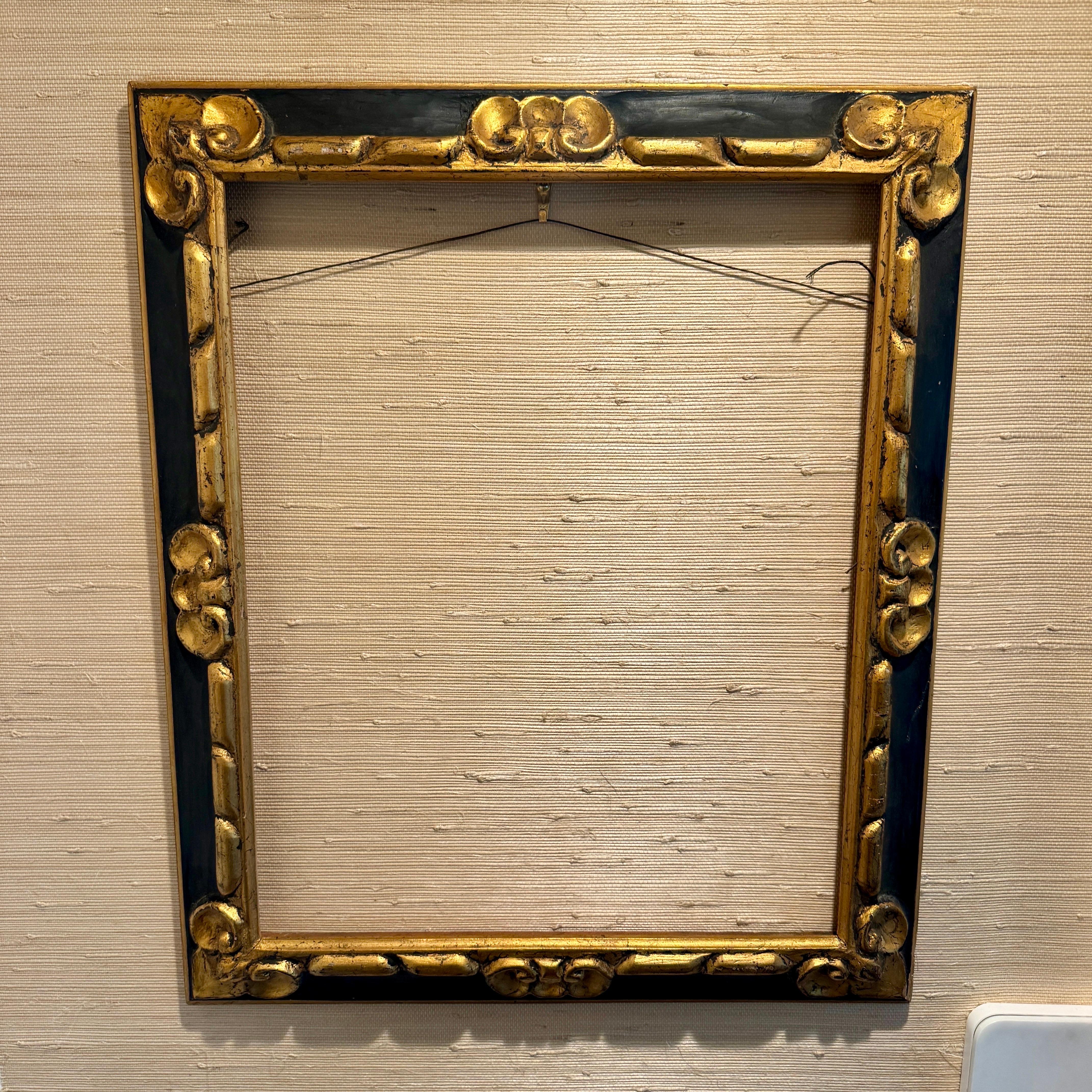 Italian Florentine Gold Black Gilded Wood Art Frame Circa 1950's In Good Condition For Sale In Haddonfield, NJ