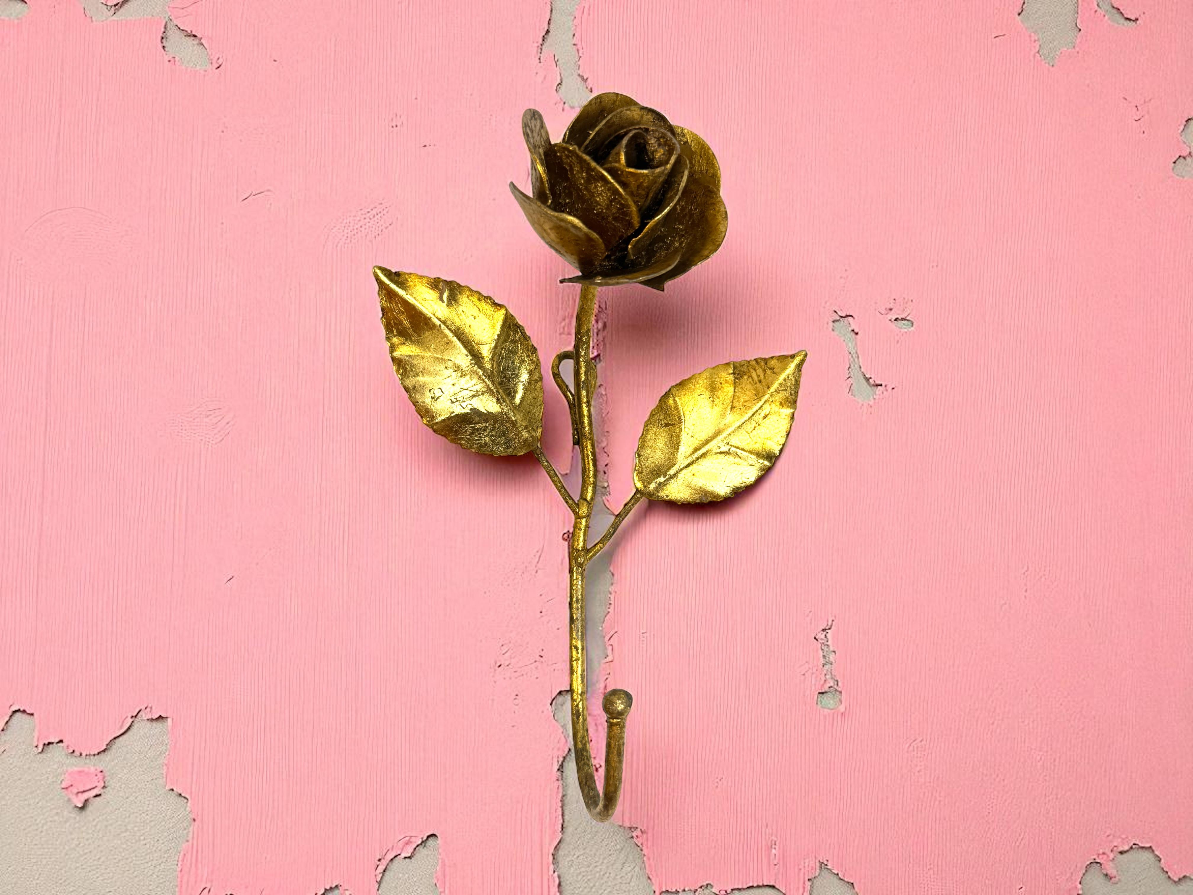 Set di appendiabiti a rosa in metallo dorato Florentine, anni '50 5