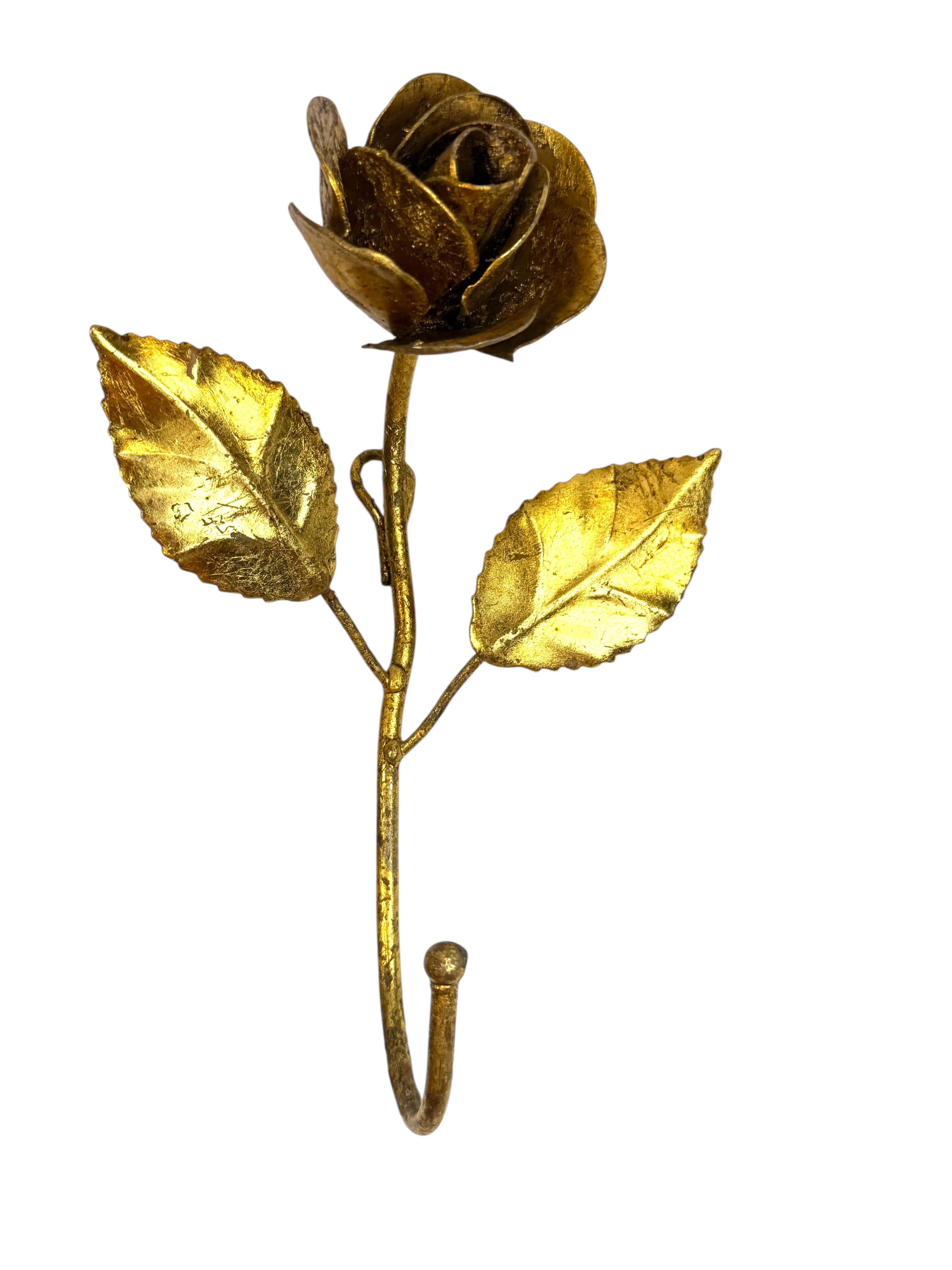 Metà XX secolo Set di appendiabiti a rosa in metallo dorato Florentine, anni '50
