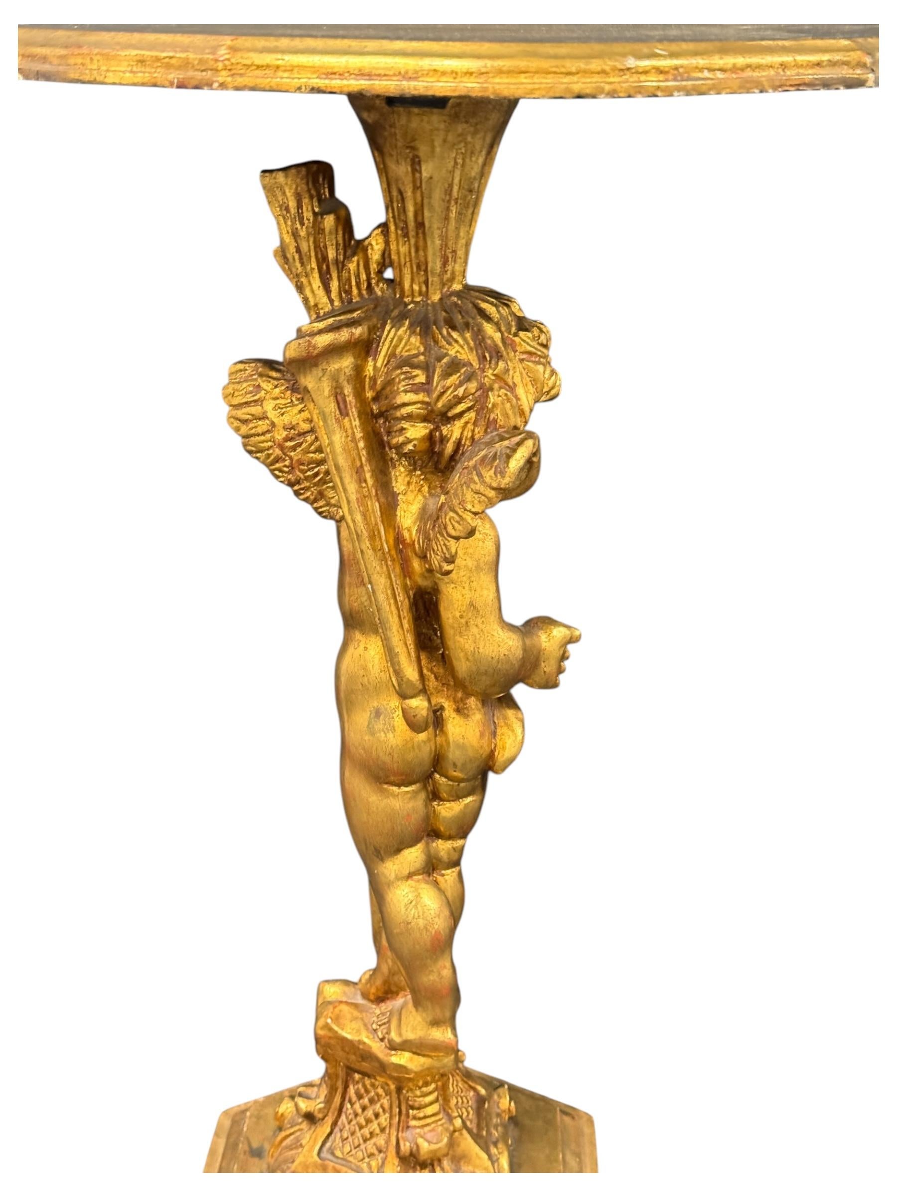 Table d'appoint italienne en bois doré Florentine Pied d'ange chérubin, Toleware Tole en vente 1