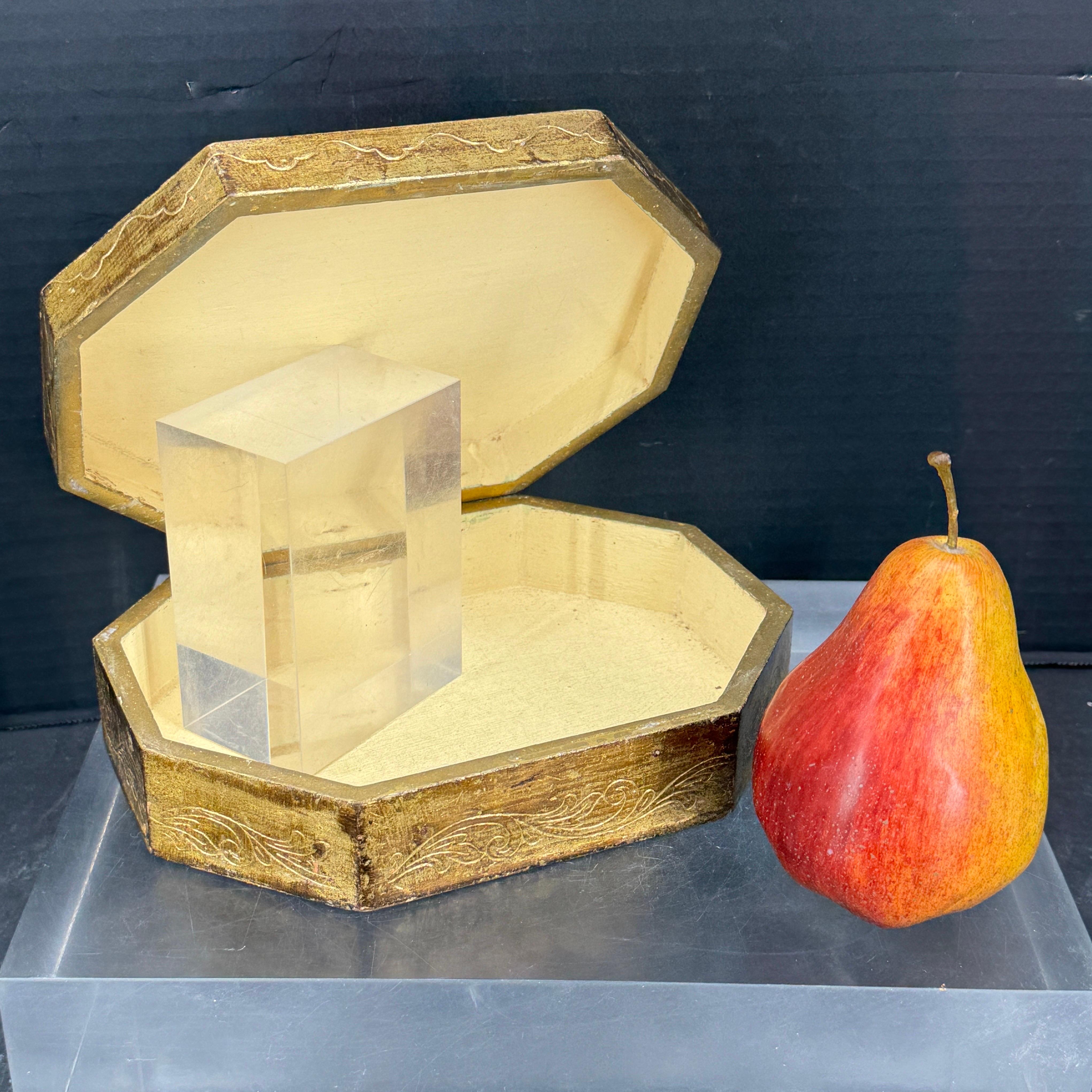 Joyero Florentino Italiano de Madera Dorada con Oro en venta 1
